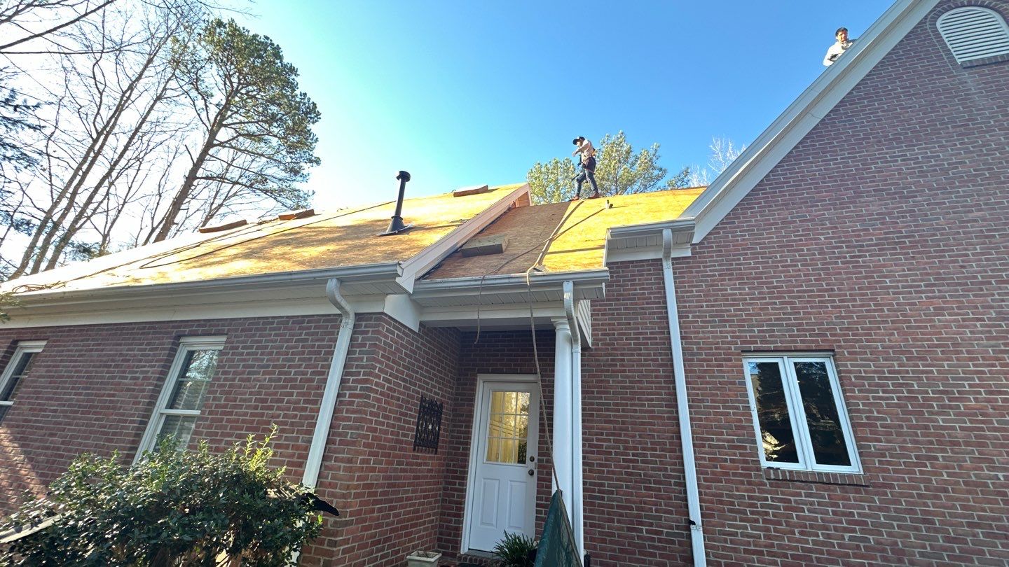 Rock Hill - Duration Williamsburg Gray by Merritt Roofing LLC