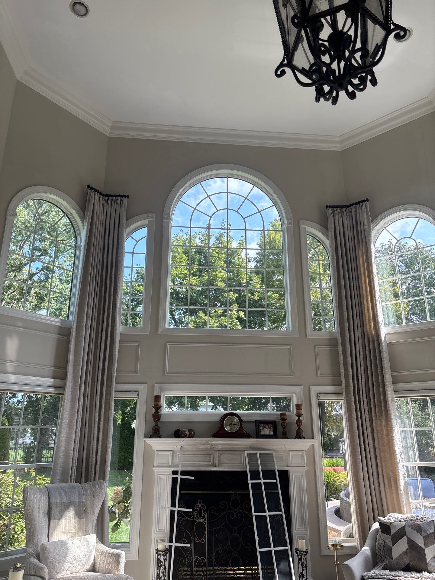 Window Cleaning in Freehold, NJ by Clearview Washing