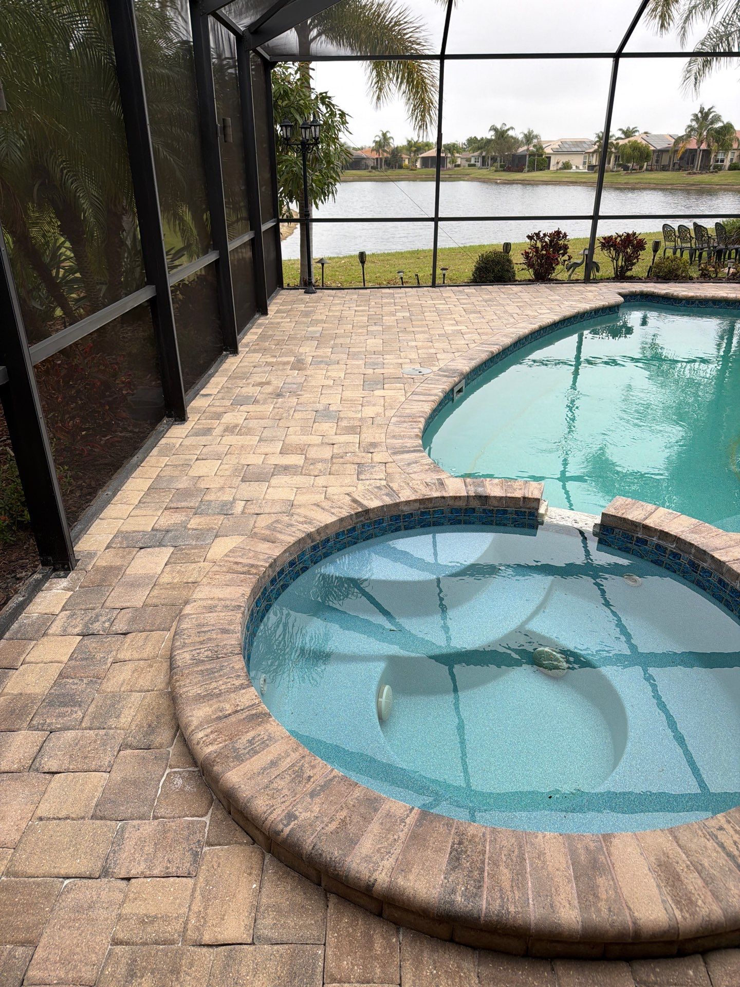 Valencia Lakes Pool Deck Paver Sealing and Restoration by Supreme Paver Experts