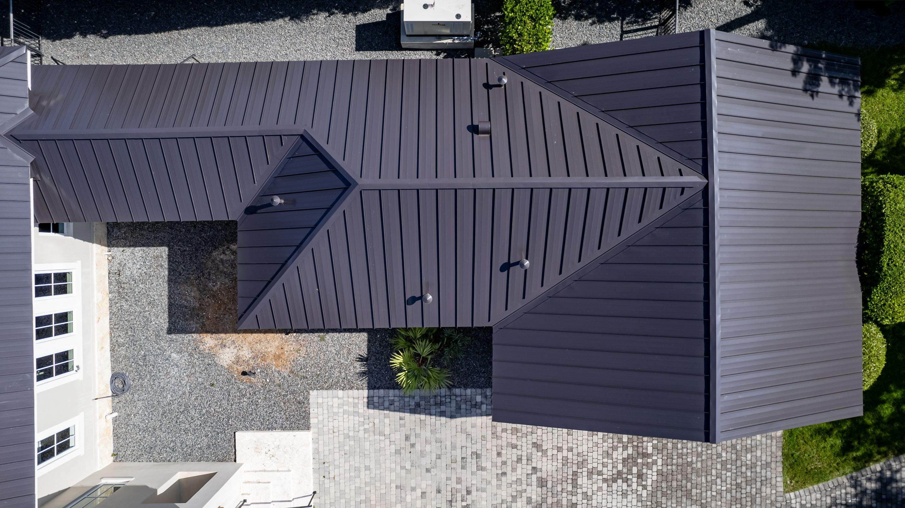 Metal Roof - Galvalume - Dark Bronze by Istueta Roofing