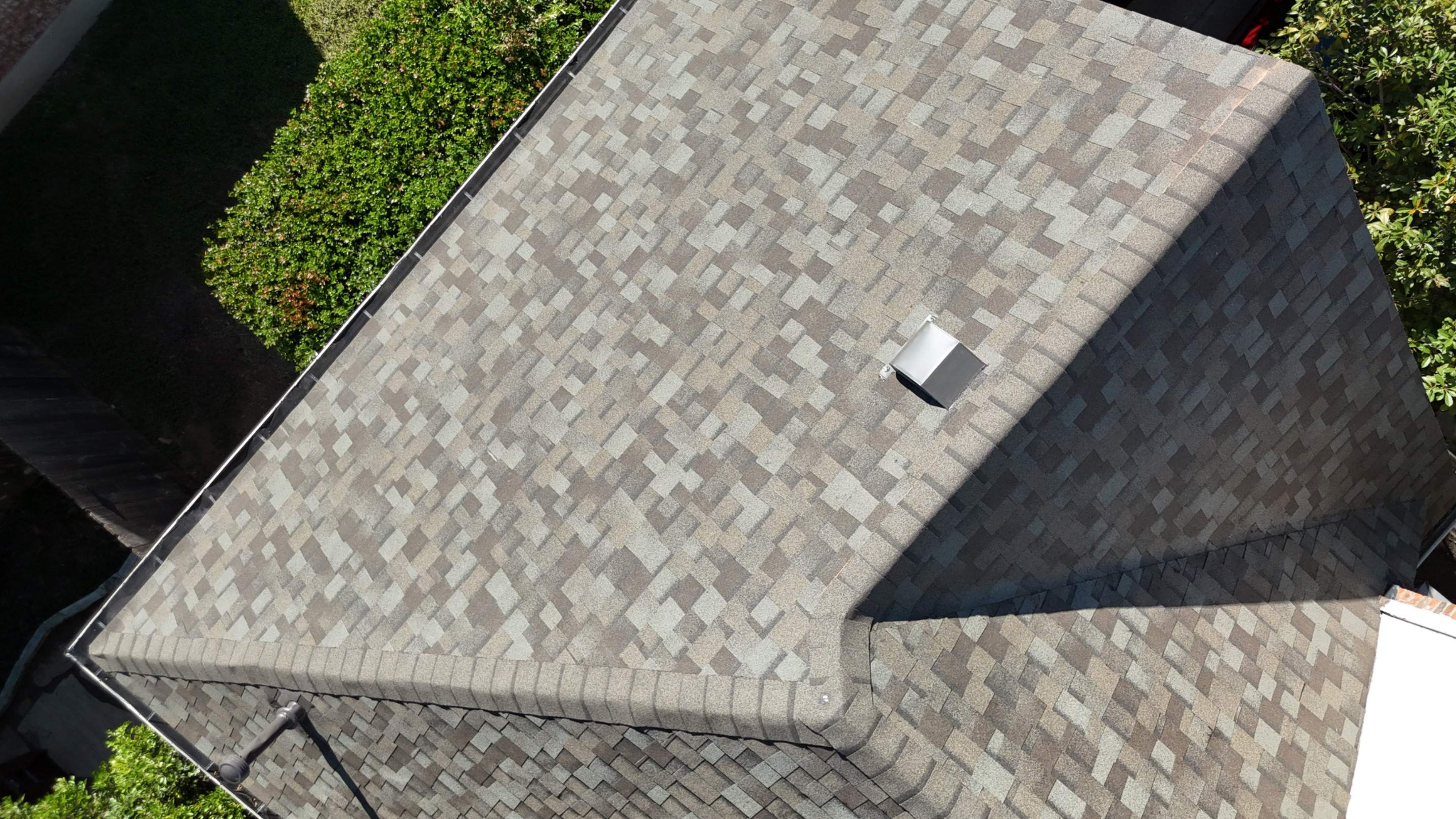 Driftwood - Owens Corning by RoofsOnly.com