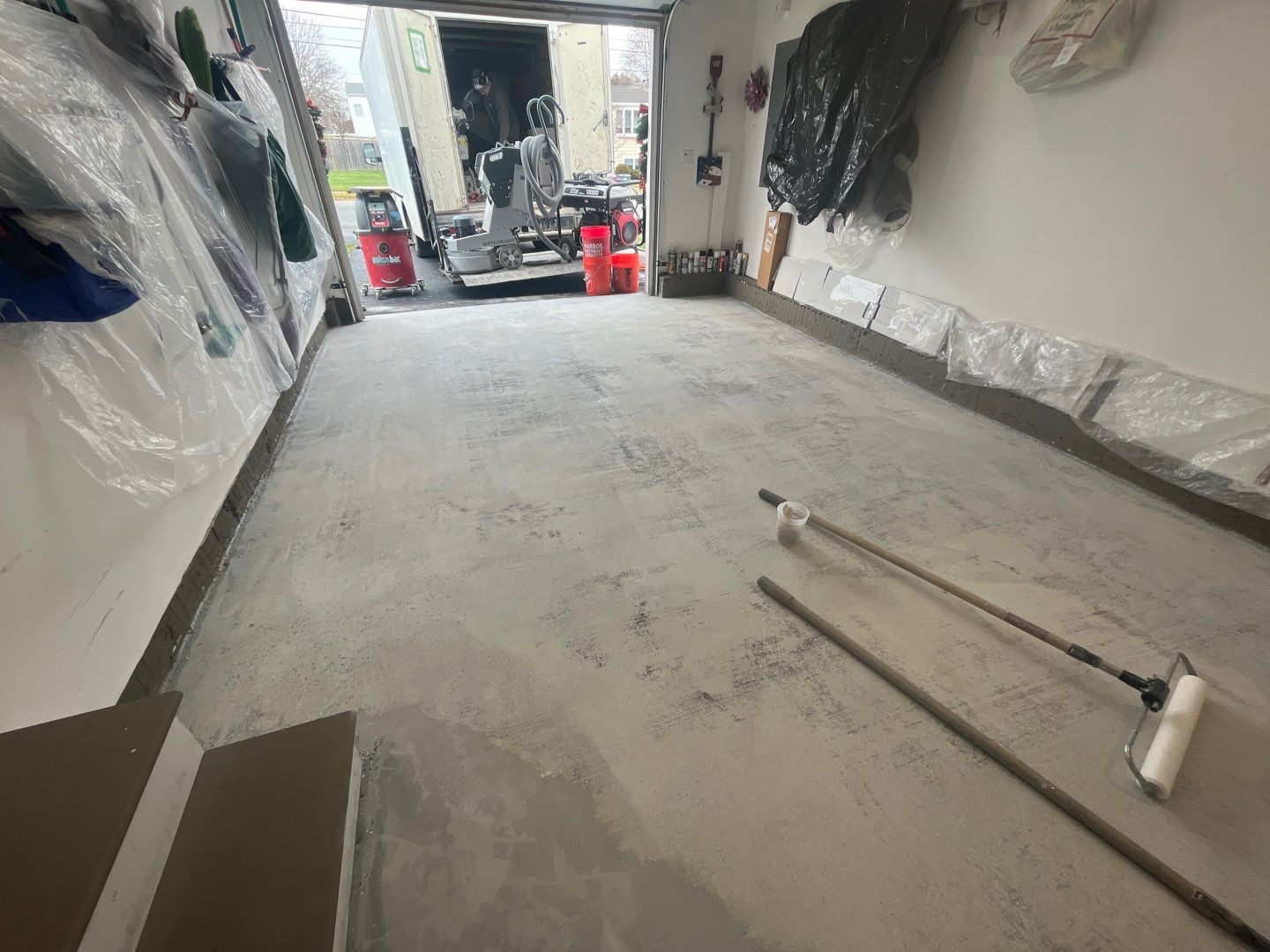 Colarusso Garage TransFLOORmation by Symphony Concrete Coatings
