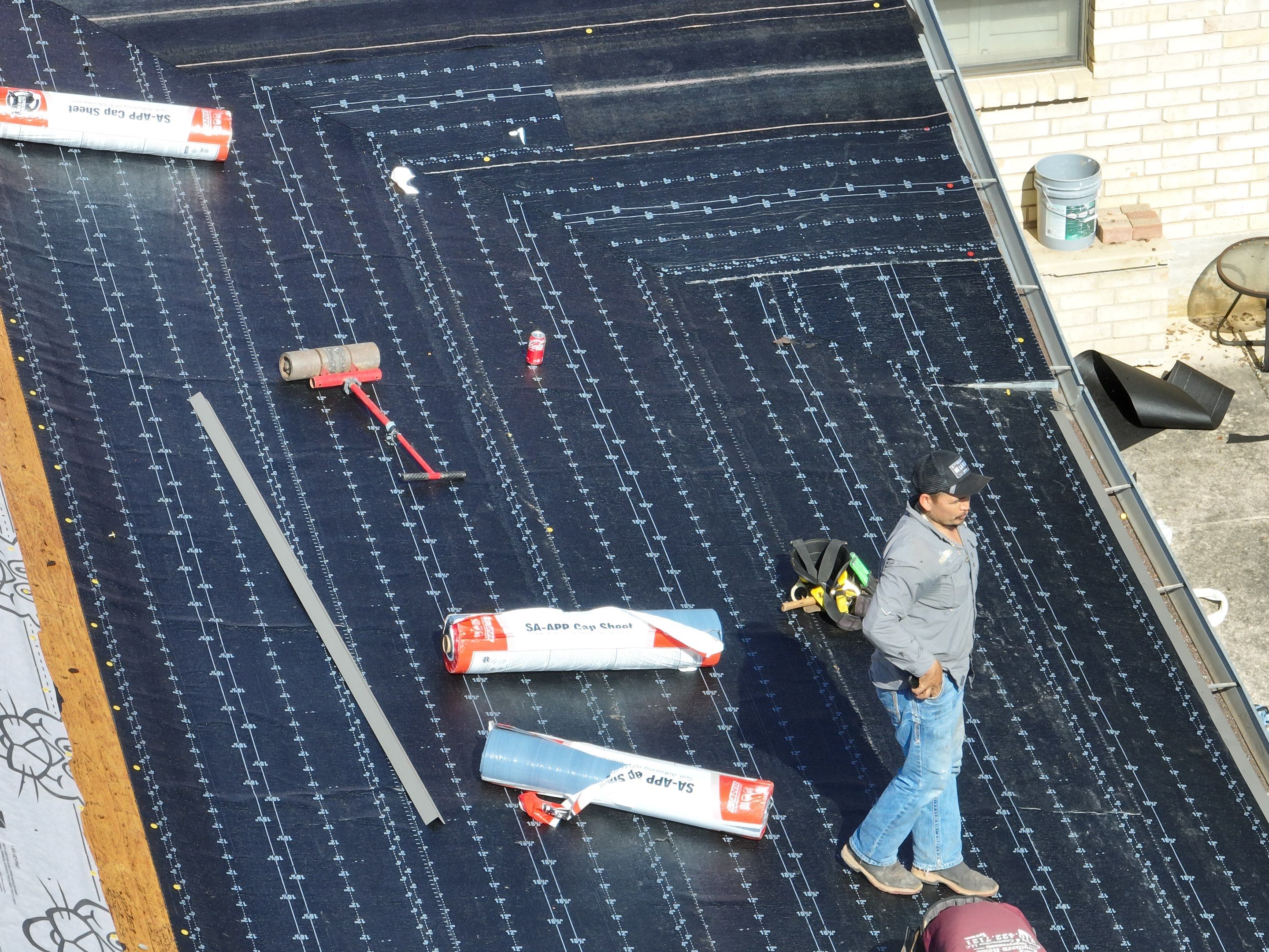 Residential Roofing Installation using Owens Corning 30 year Architectural Shingles by Premier Roofing and Contracting