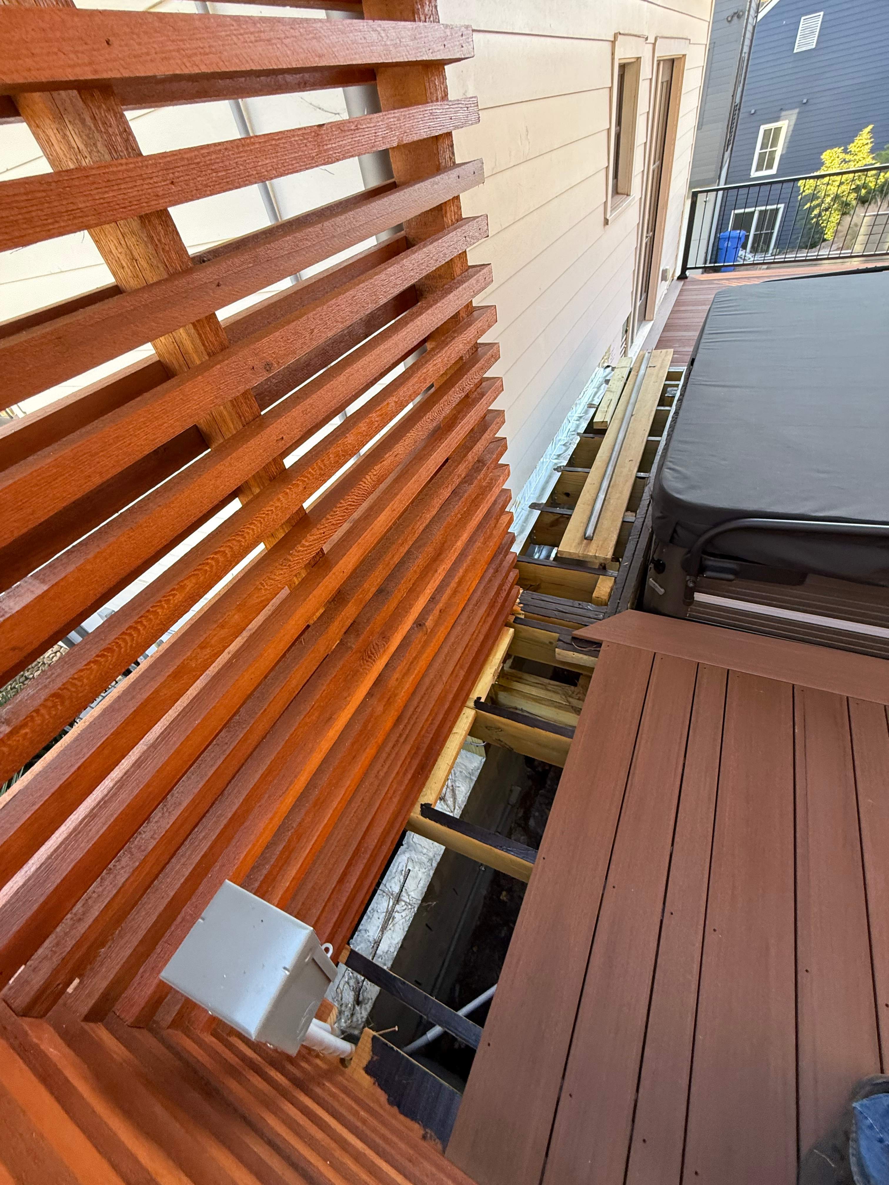 Craftsman Deck Builders featured photo.