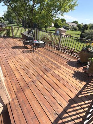Tiered Wood Deck and Pergola Refinishing in Sioux Falls