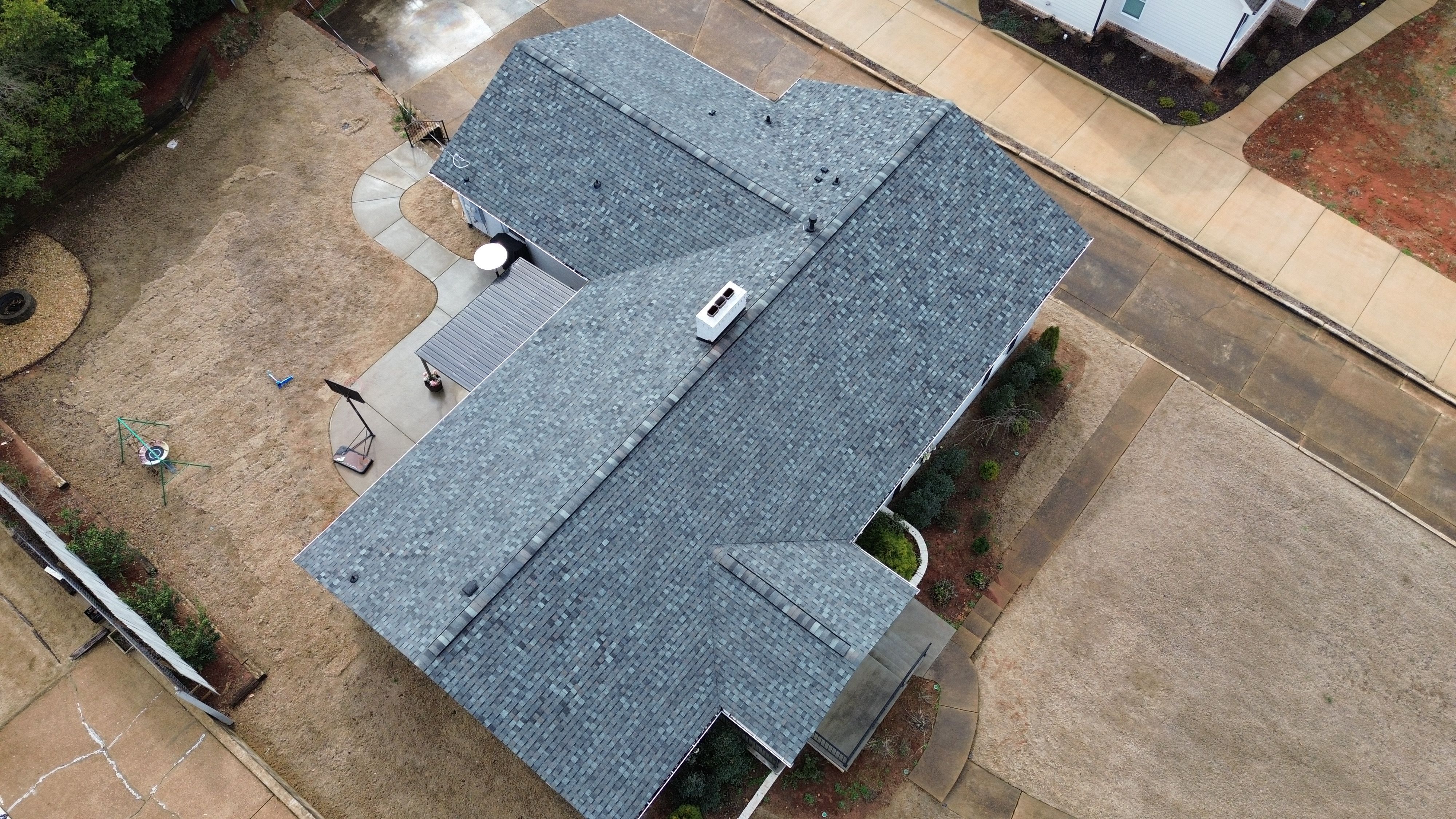 Thunderstorm Grey - Strong by BayCo Roofing