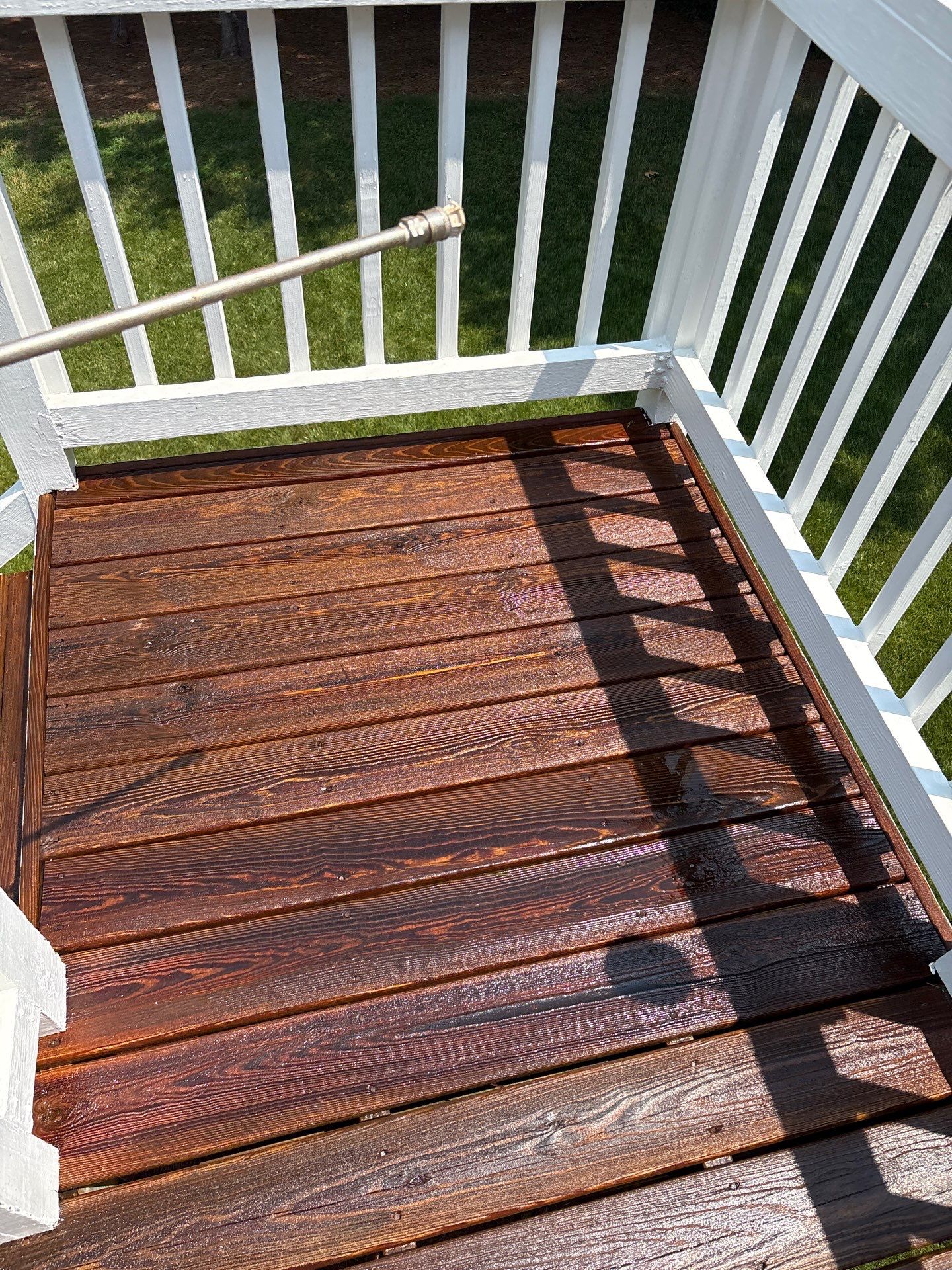 Wood Deck using Wood Sealant by DuraSeal