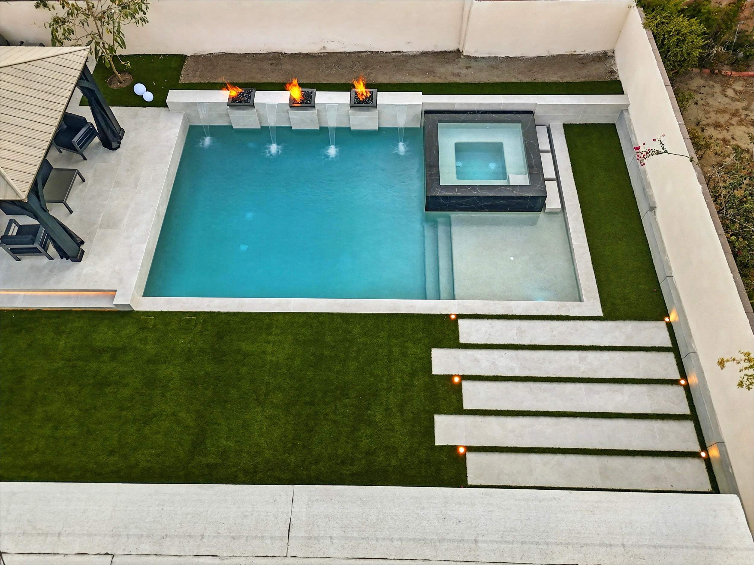 Paso Robles Pool & Spa, & Backyard by Lax Home Inc 