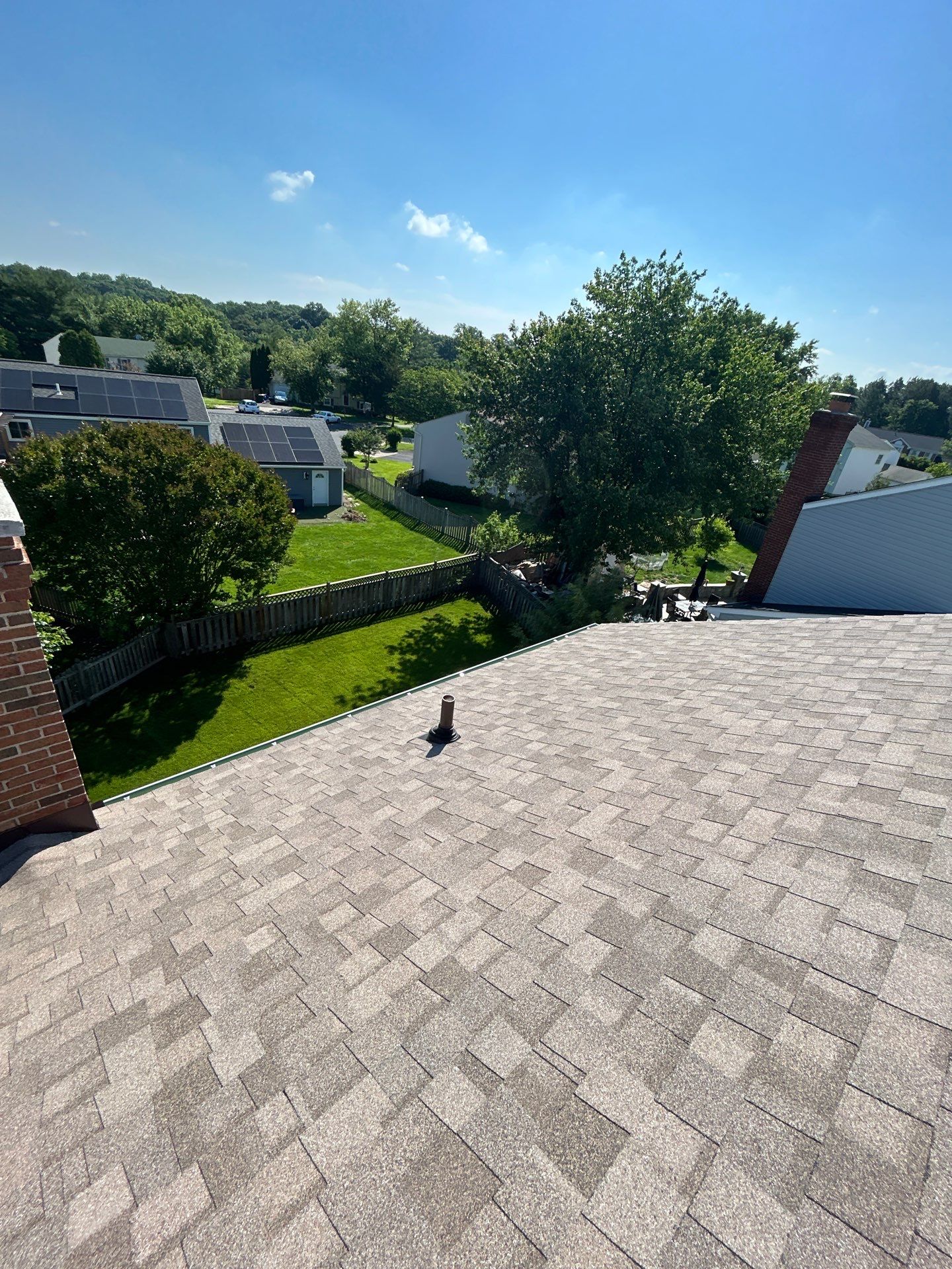 Fairfax: Residential Roof Replacement with CertainTeed Landmark Shingles in Sunrise Cedar by RM Banning, Inc.