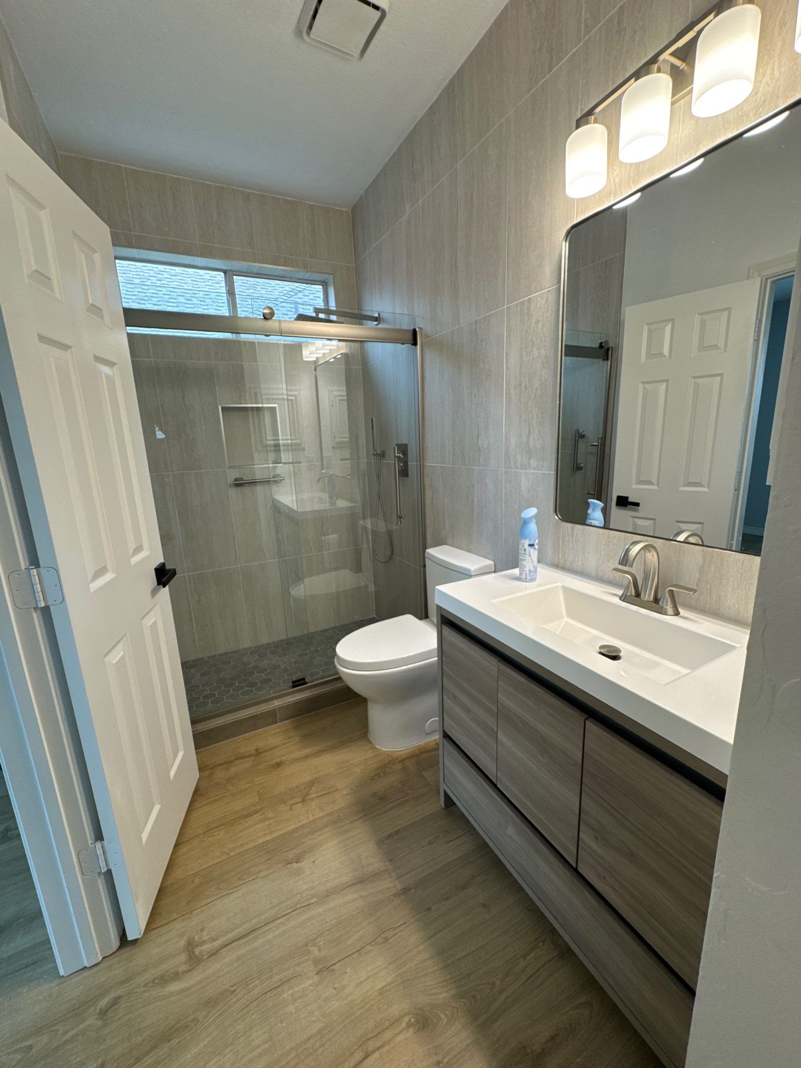 Complete Home Transformation: Five-Week Remodel by Tibi Soli LLC