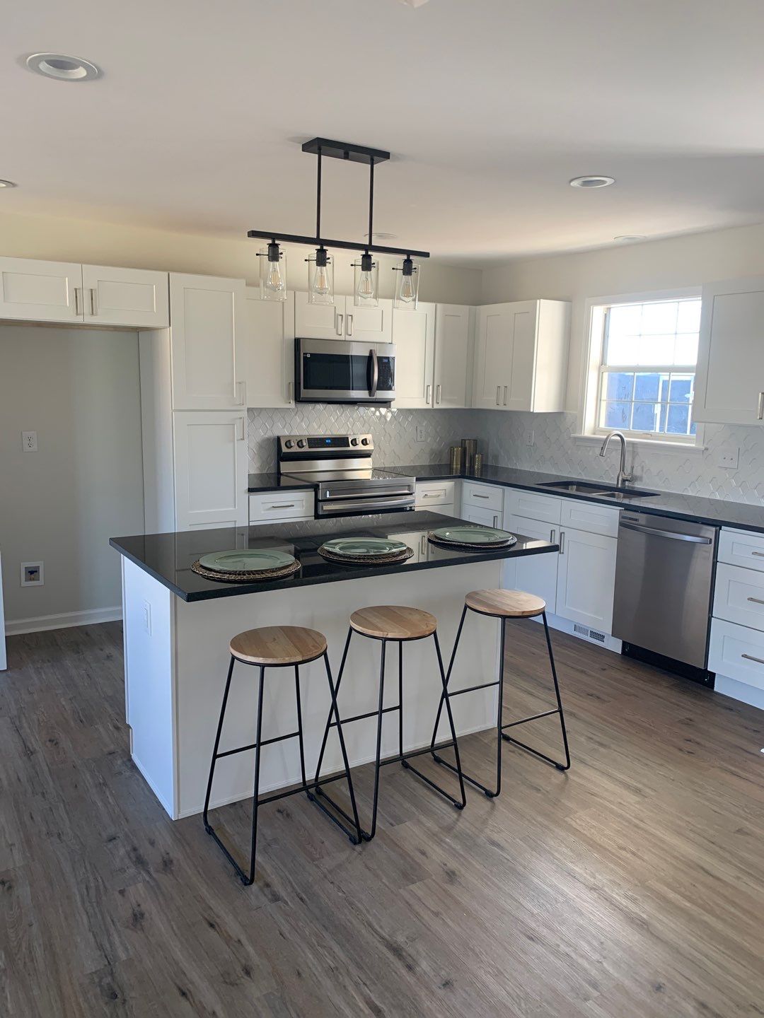 Recent projects  by Fixi Handyman Services