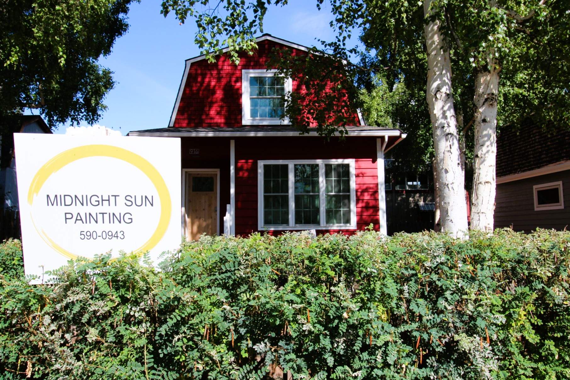 Gorgeous Farmhouse Style Transformation by Midnight Sun Painting