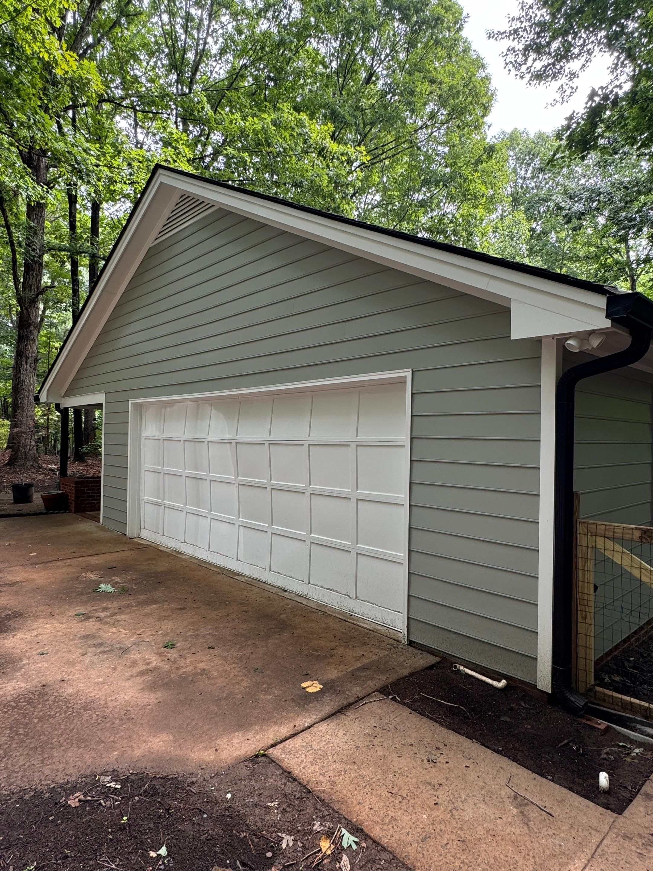 GAF Timberline HDZ Pewter Gray - 5” Black Gutters  by Pro Performance Roofing