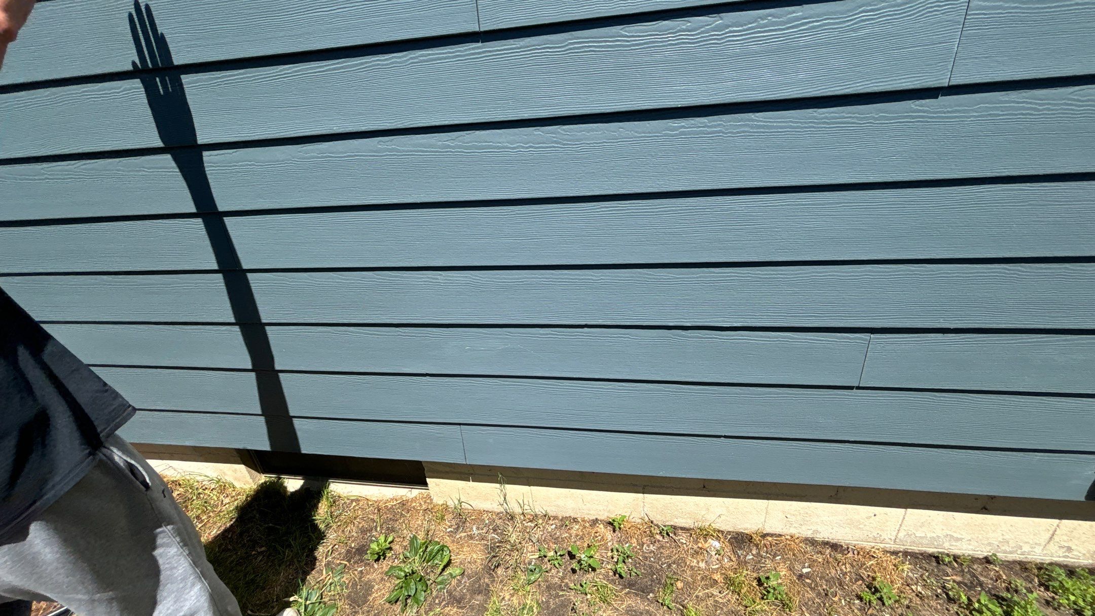 Siding Replacement using Hardie Plank S8 1/4" by 180 Contractors