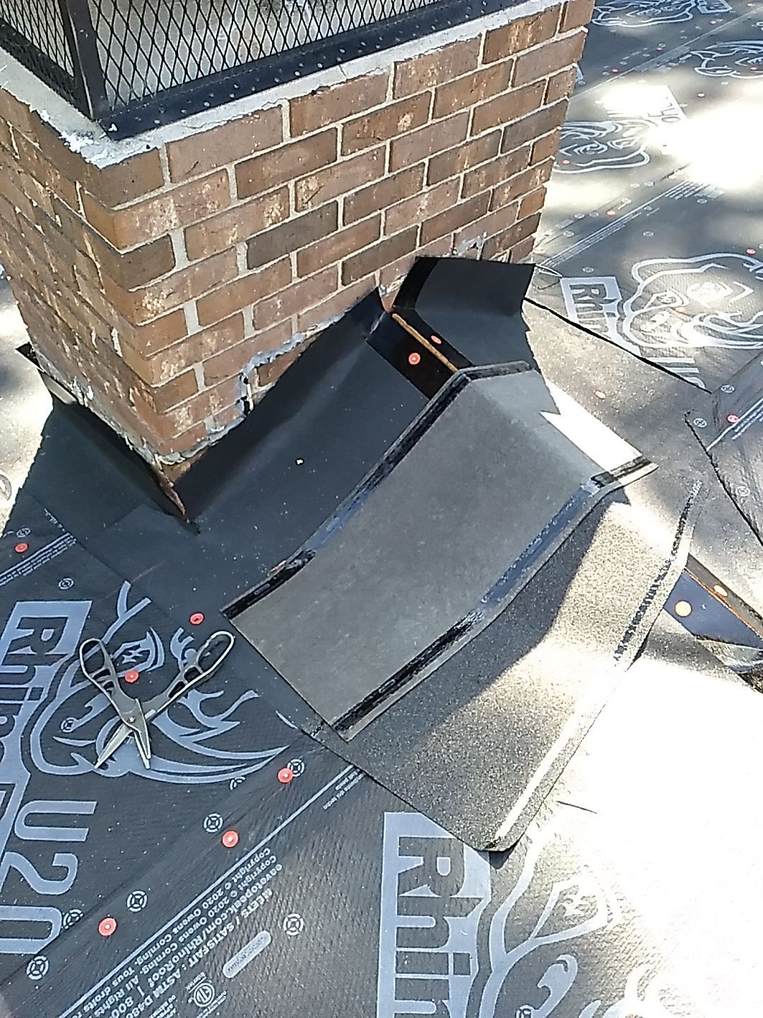 Residential Roofing Installation using Owens Corning® Oakridge Onyx Black by Indigo State Roofing