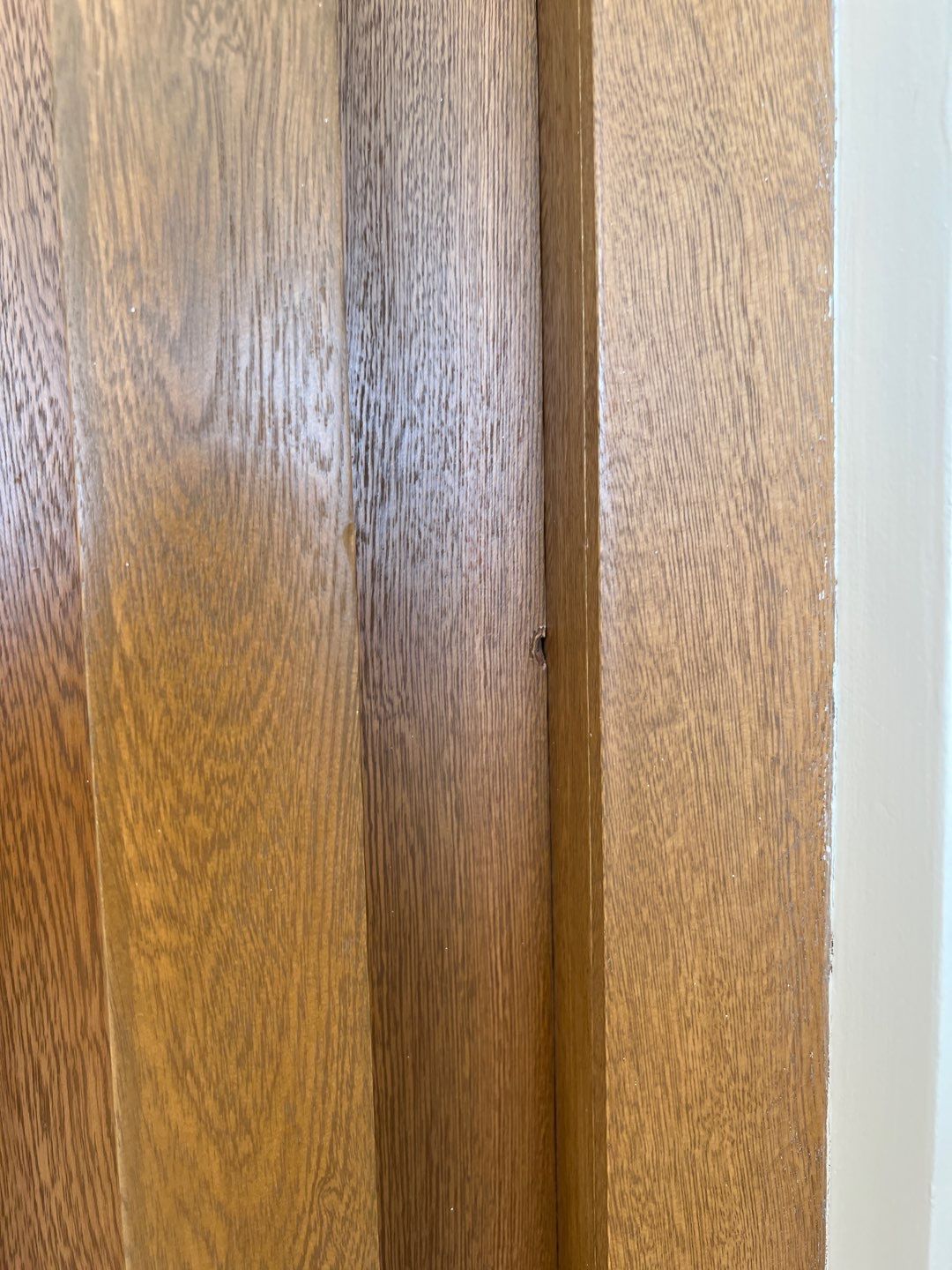 7774 - FISHER ISLAND by Impact Precious Wood Inc.