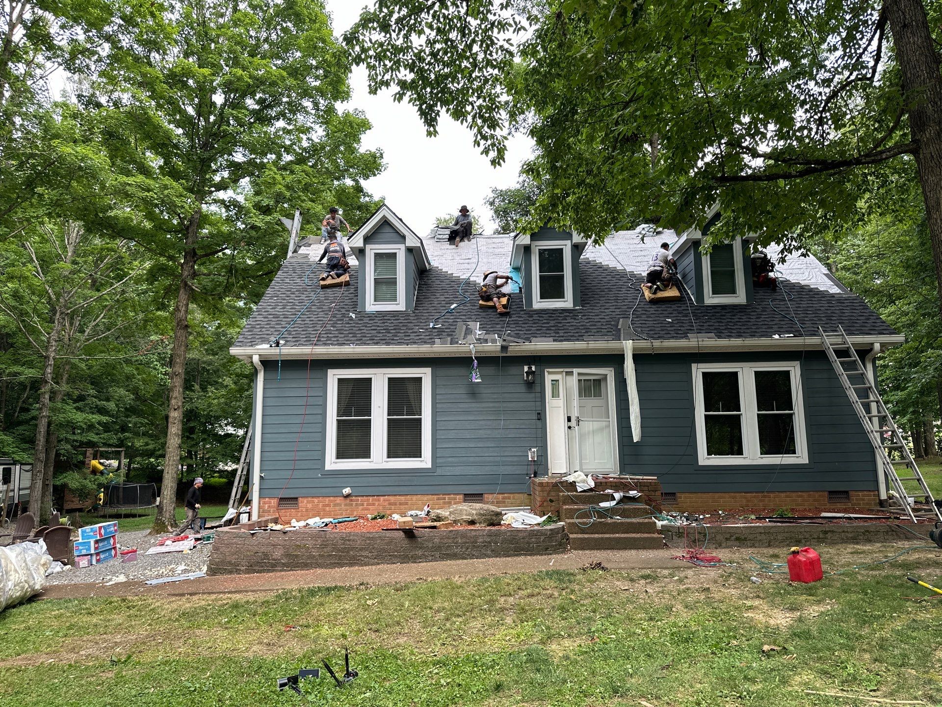 Roof Replacement by Undersun Roofing 