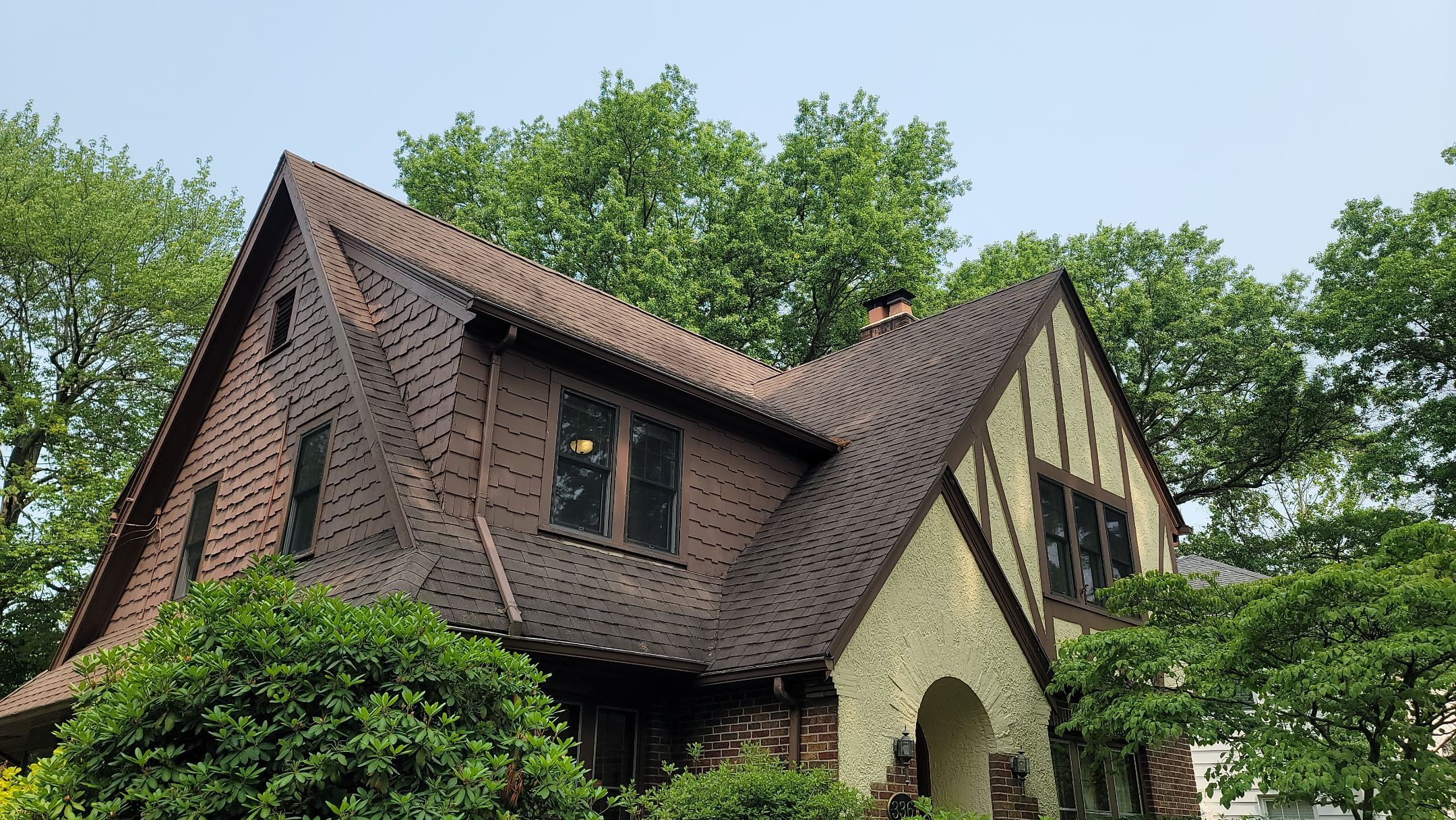 Atlas Pinnacle, Color, Majestic Shake, Drip Edge, Color, Musket Brown by Eagle Eye Roofing