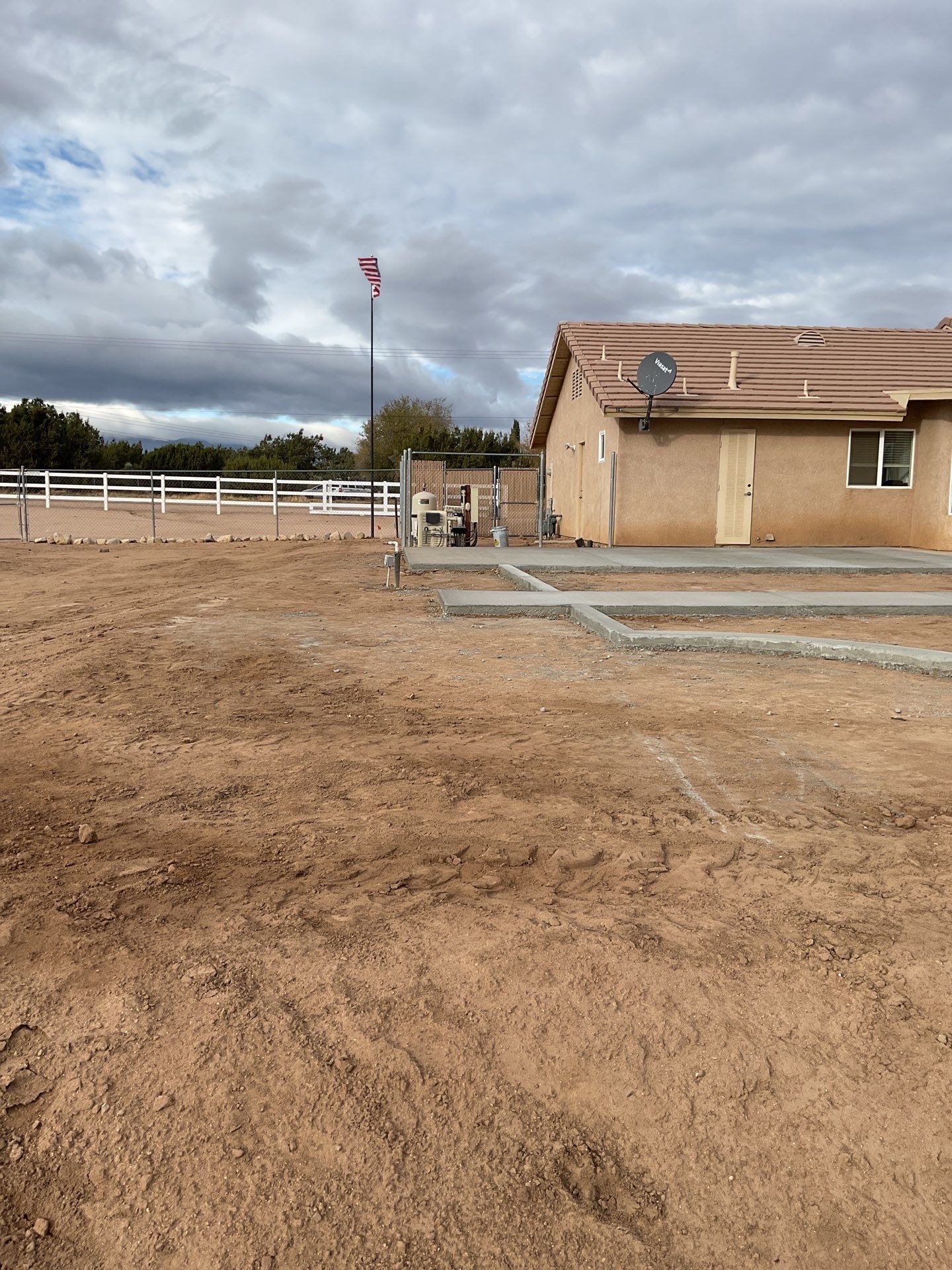 Fence Installation using Vinyl by Fence Guys Inc. 