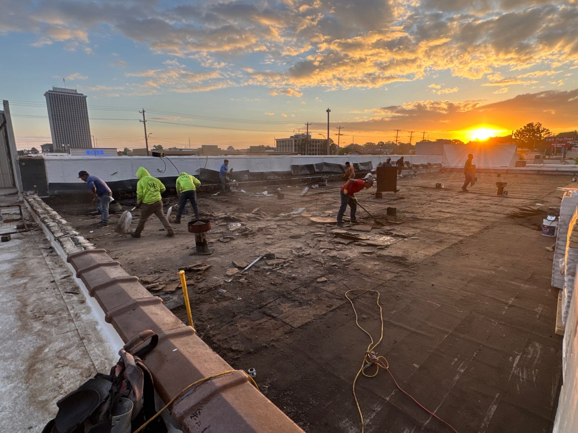 TPO Membrane Roof Replacement for Memphis Commercial Retail Center by Cool Roofs