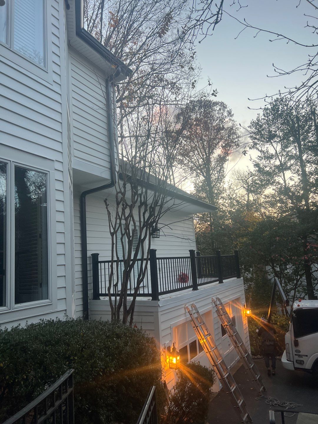 Arlington: Bevel Cedar Wood Siding Restoration by RM Banning, Inc.