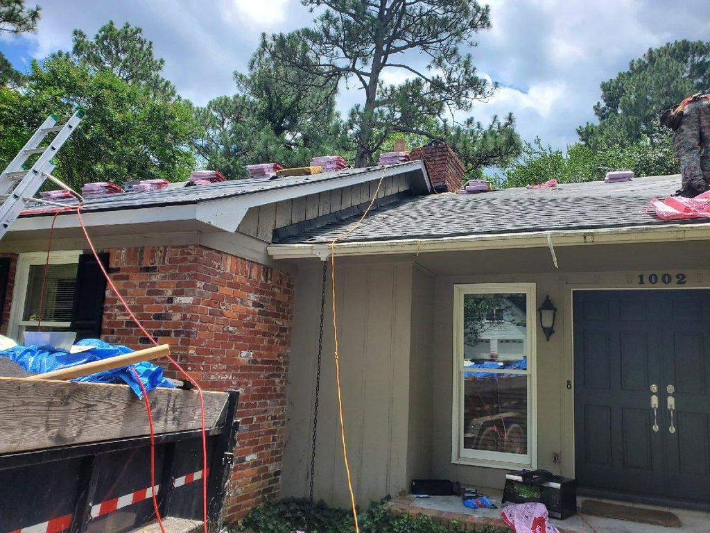 Residential Roofing Installation using Owens Corning® Oakridge Onyx Black by Indigo State Roofing