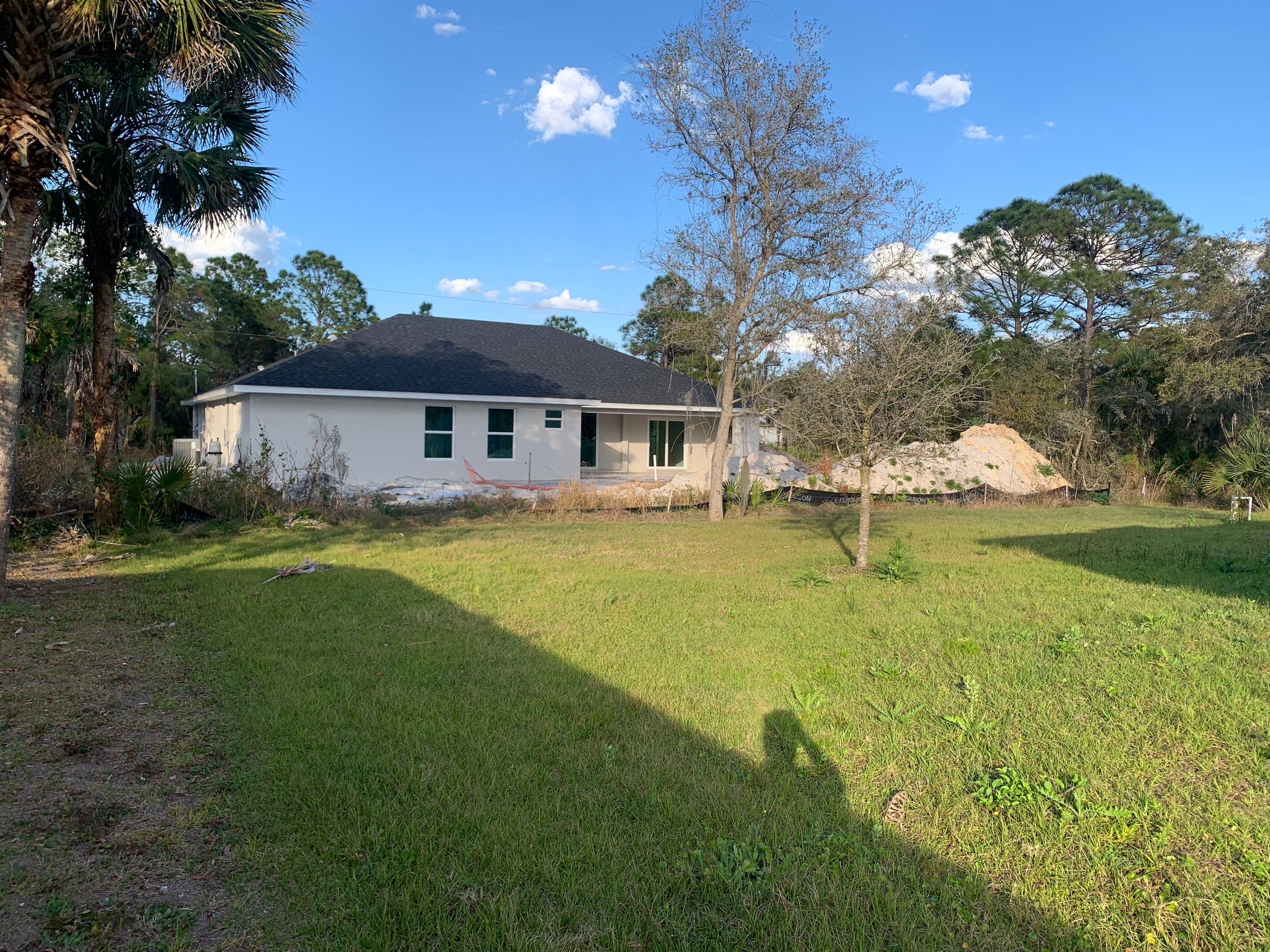 North Port, FL 6ft. Tall White Vinyl Privacy Fence  by Asap fence and gates, LLC