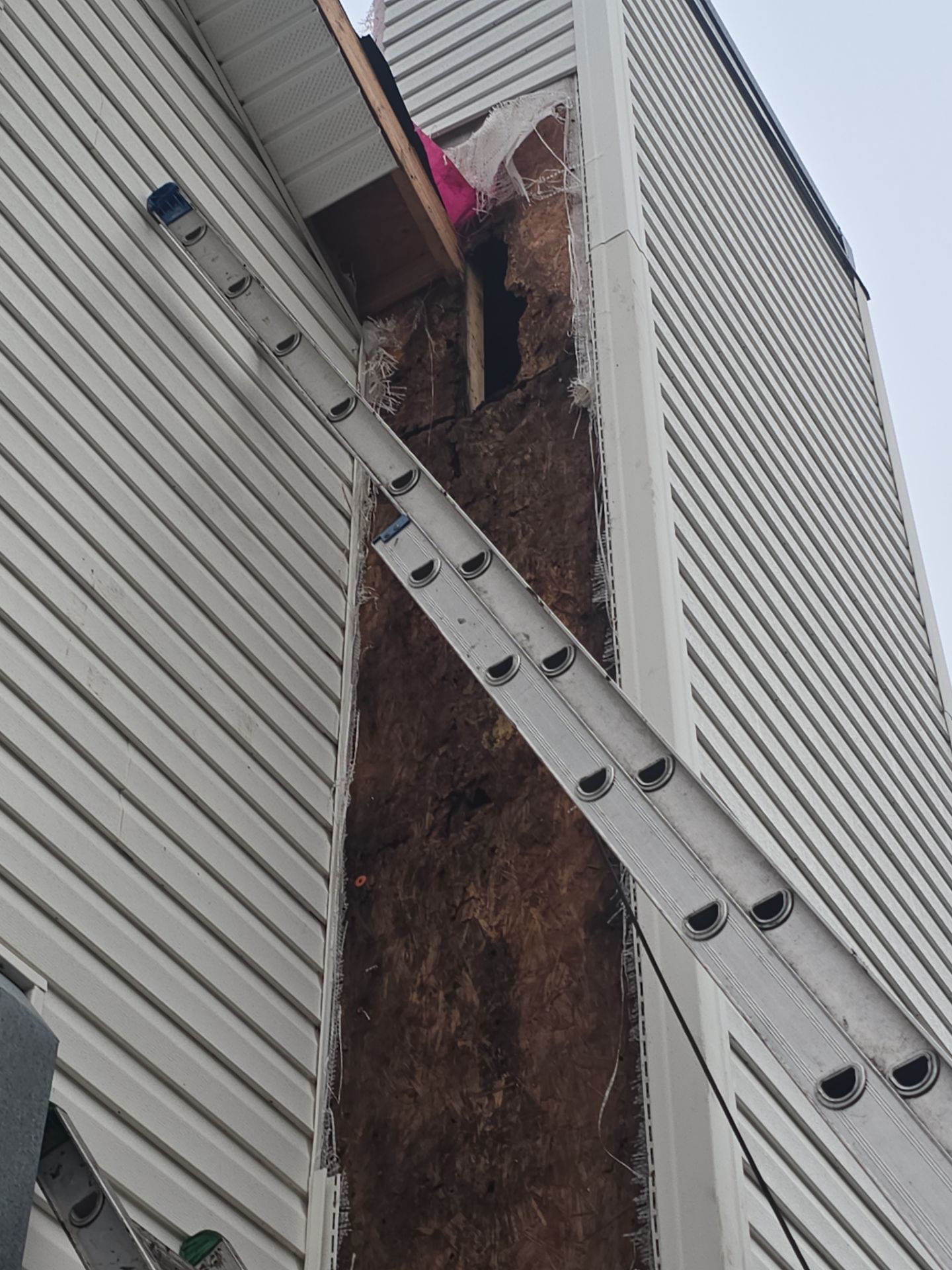 Roof Replacement in Plant City, FL by Shingle Masters Roofing