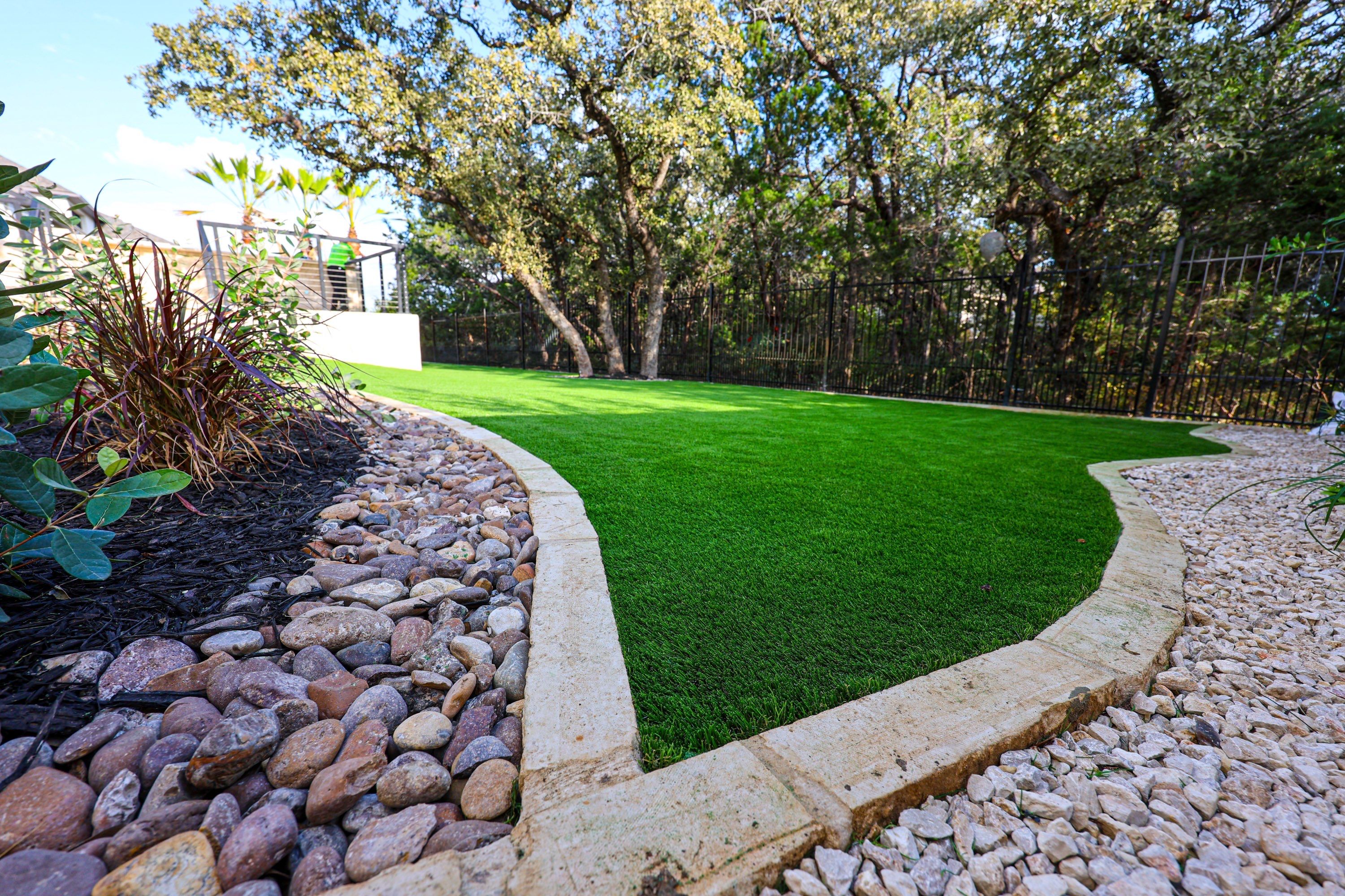 Shavano Highlands, San Antonio Tx. by Hole In One Lawns, LLC