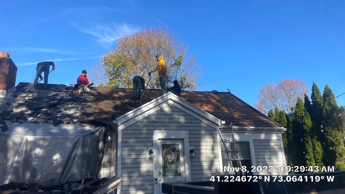 Residential Roofing Installation using Owens Corning TruDefinition by A Plus Exterior