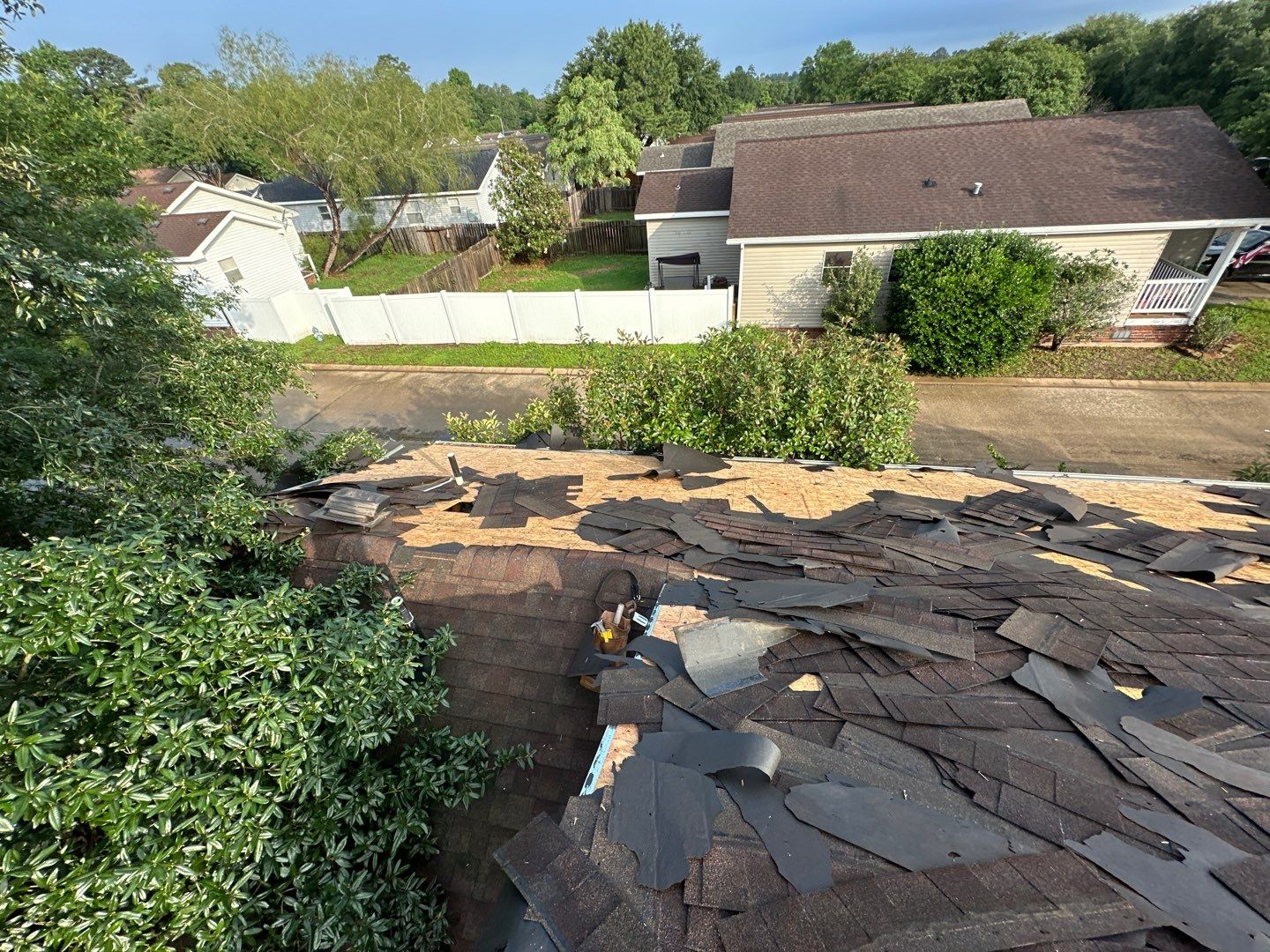 Residential Roofing Installation using Owen's Corning Duration (Lifetime) Shingles by Roof Repair Company