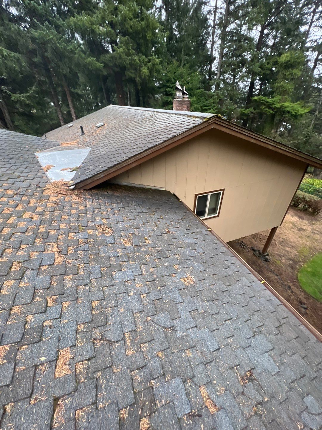 Residential Roofing Installation using Malarkey Highlander with GAF 60mil TPO by Orezona Building & Roofing Company, Inc.