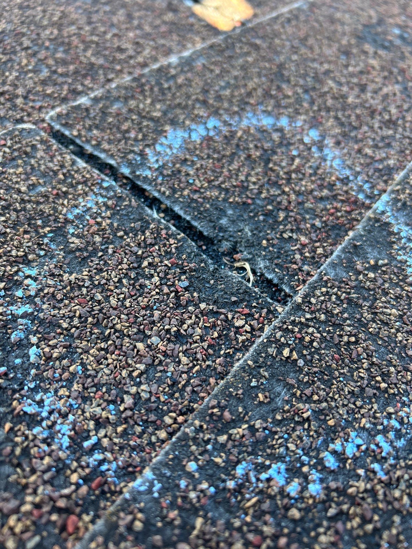 Roof and Siding Replacement using Norandex Cedar Knoll Graphite Siding and Owens Corning Durations in Onyx Black by WIW Enterprises Inc