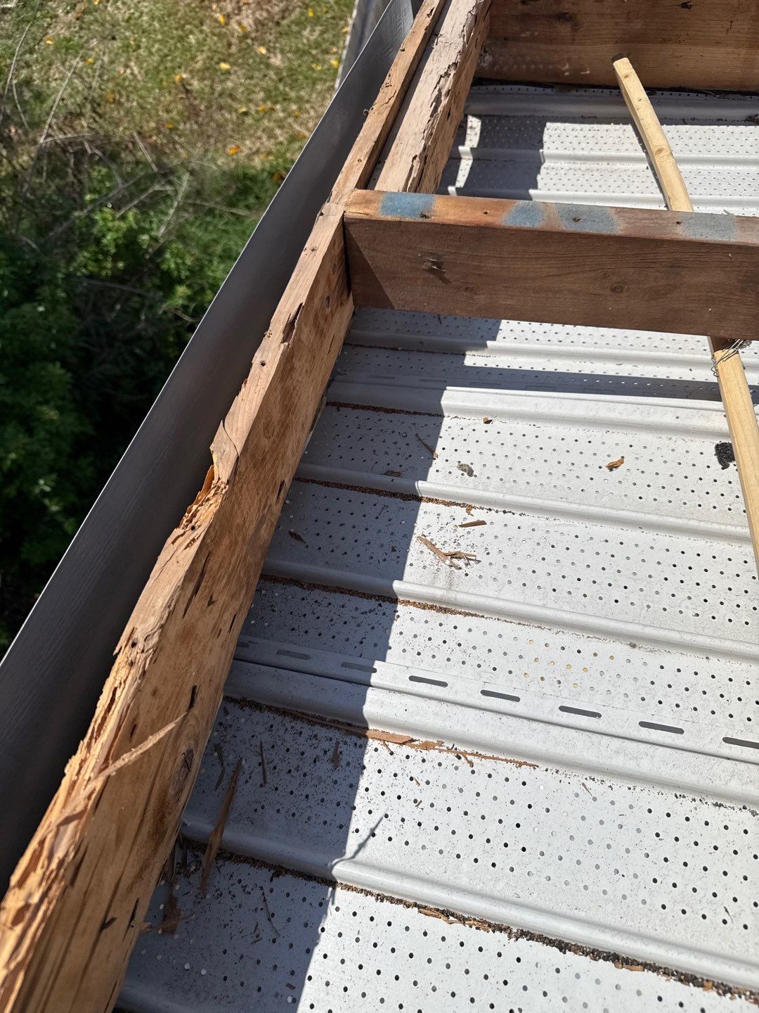 Project in St. Petersburg 33703 by Mitchell Roofing Company LLC 