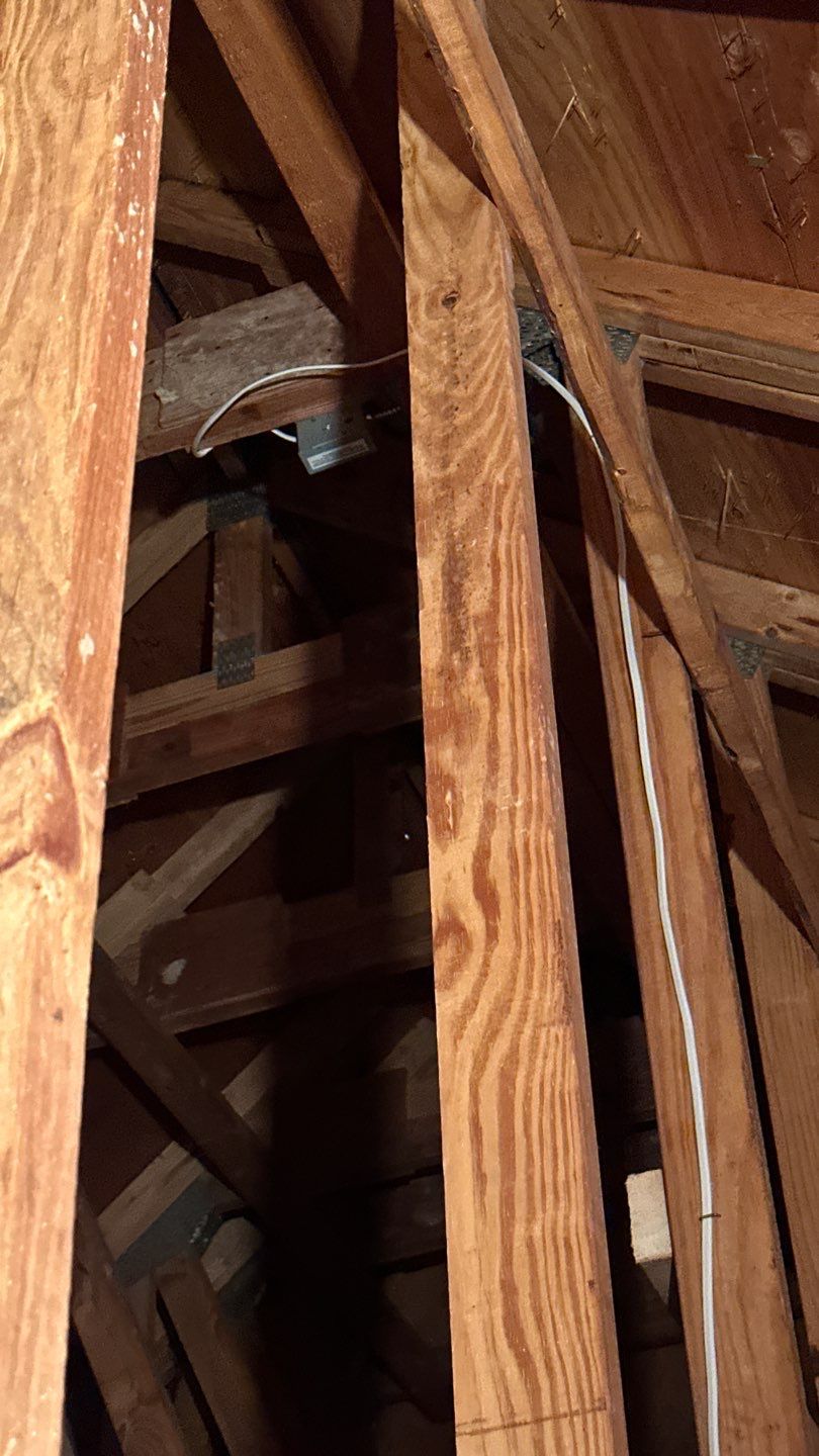 Herndon: CertainTeed Landmark Pro Designer Shingles in Max Def Driftwood by RM Banning, Inc.