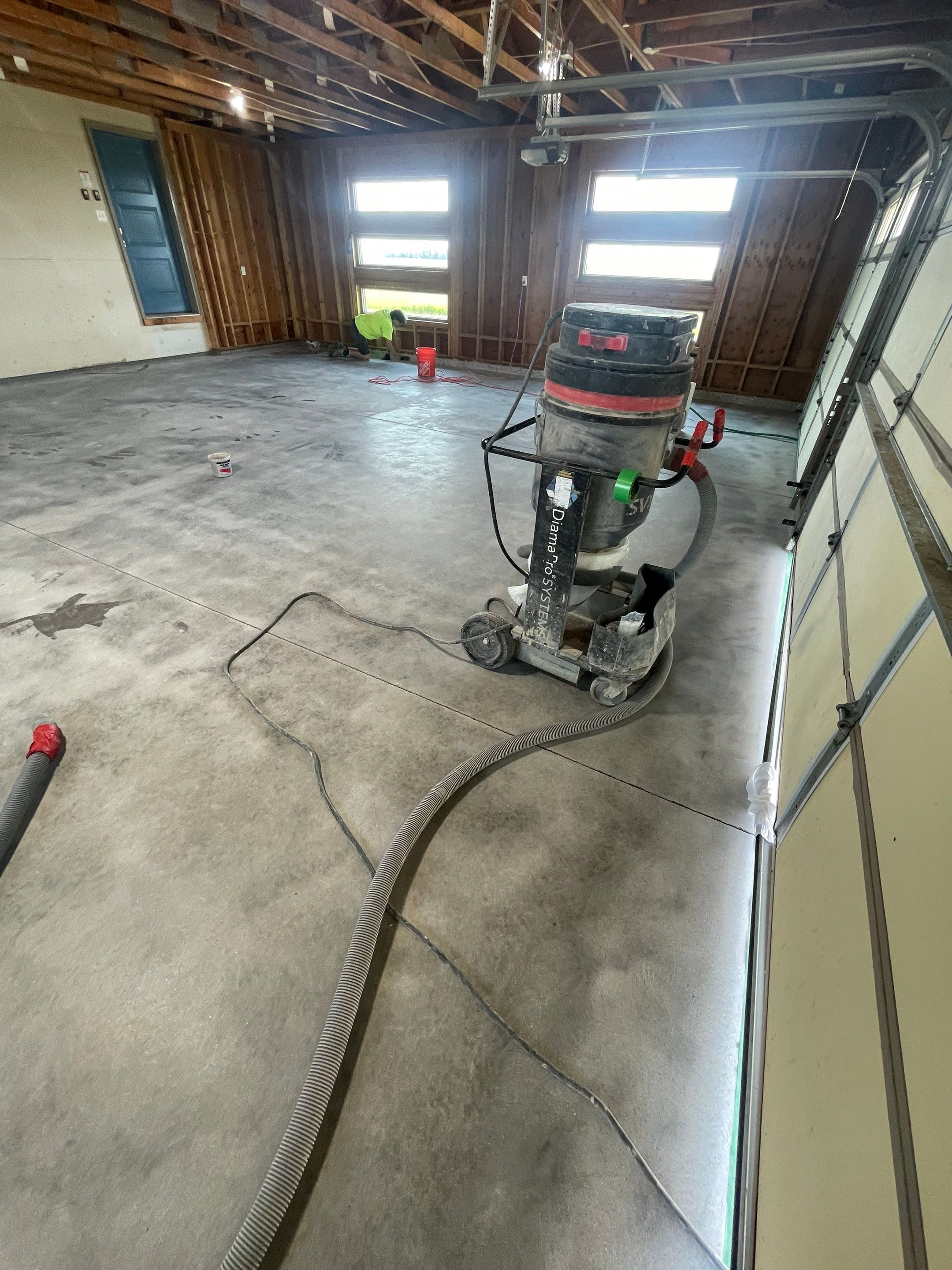 Cabin Fever Coating for Detached Garage in Dell Rapids by Select Painting, Coatings & Garage Cabinets