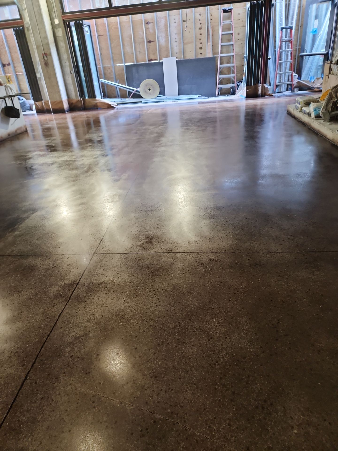 Tulio's Restaurant by Seamless Surfaces