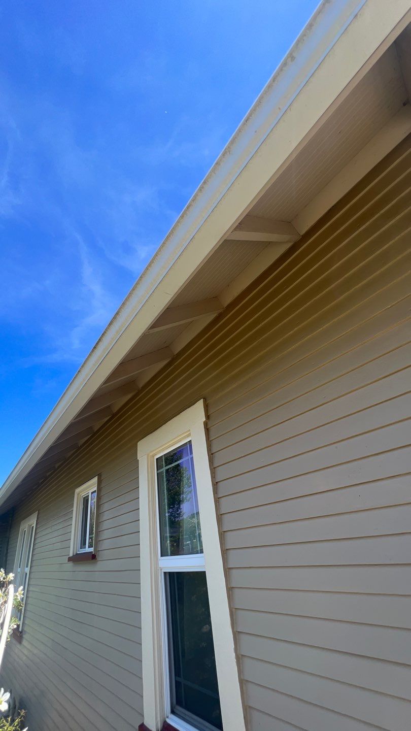 Residential Roofing Installation using IKO Dynasty (Color: Frostone Grey) by Orezona Building & Roofing Company, Inc.
