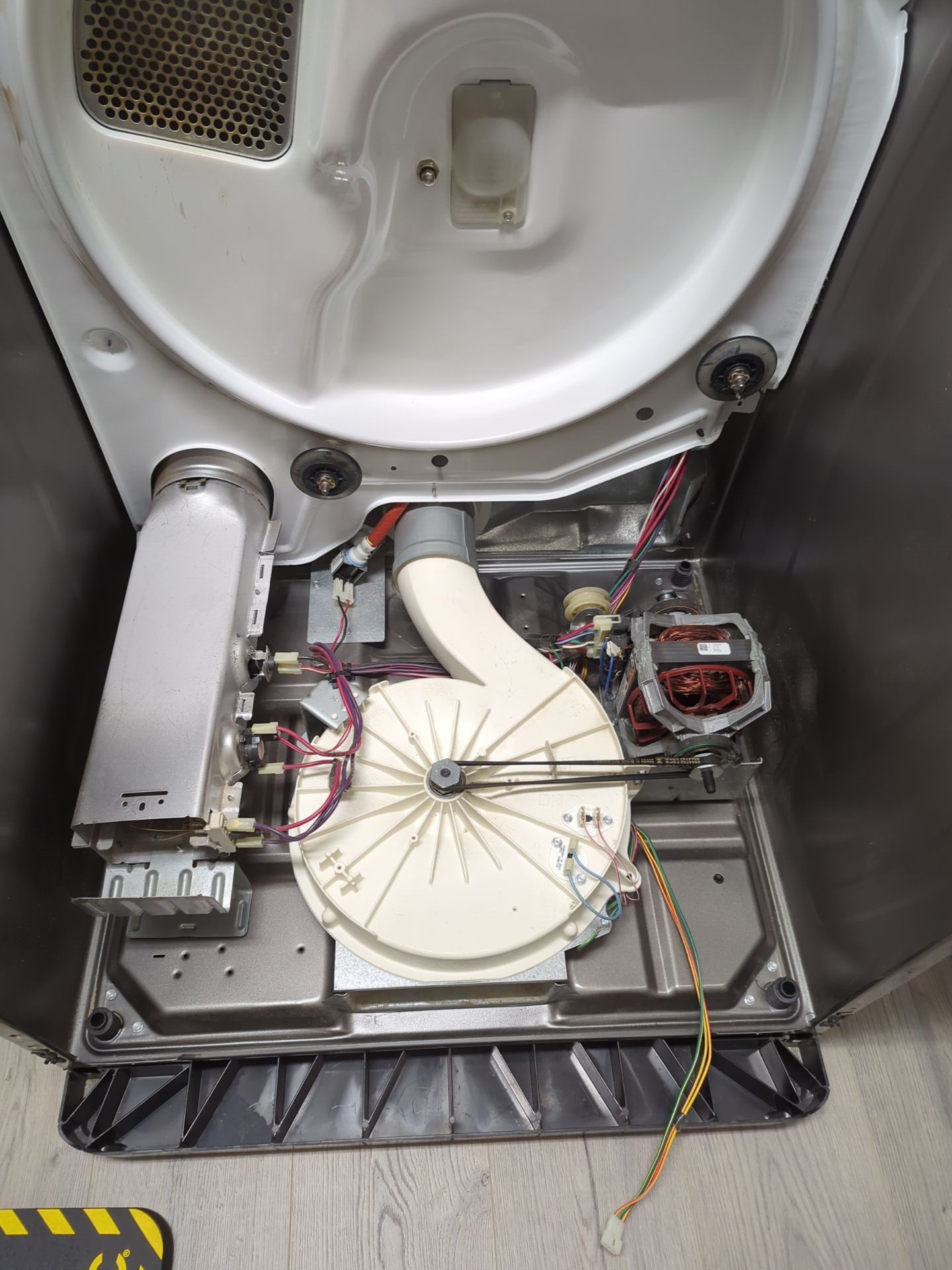 Whirlpool Dryer Not Heating  by AMB-WORKS APPLIANCE REPAIR