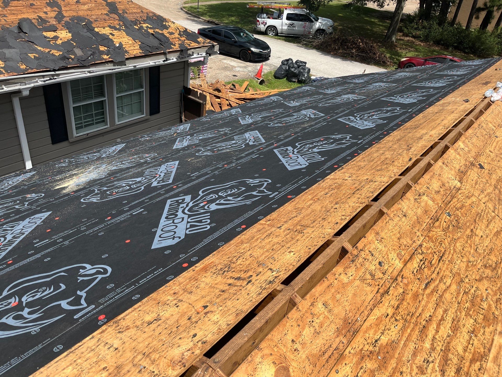 Residential Roofing Installation using Owen's Corning Duration (Lifetime) Shingles by Roof Repair Company