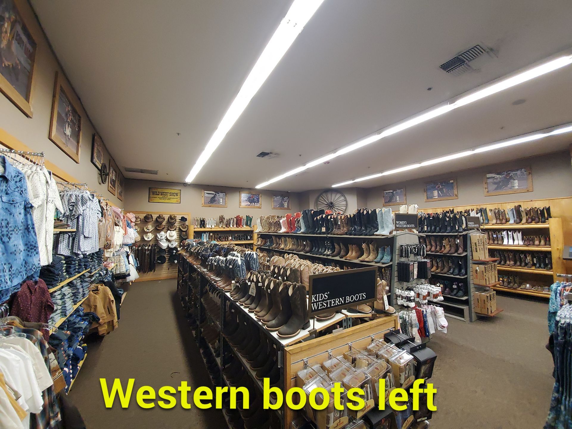 Boot Barn 0089 Bend  OR by Solis
