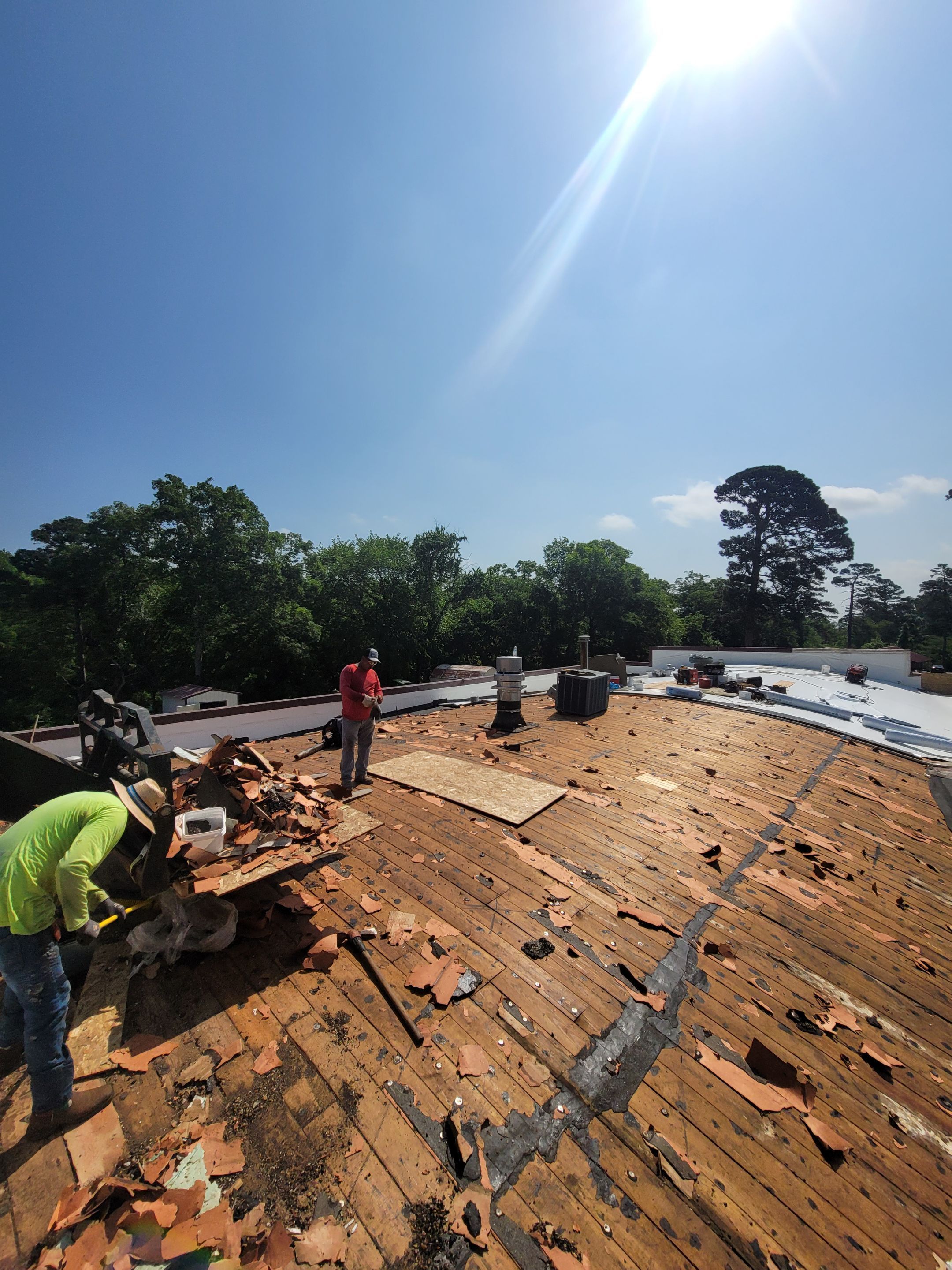 Choctaw Nation Healthcare Center - White Building by Hostetler Roofing