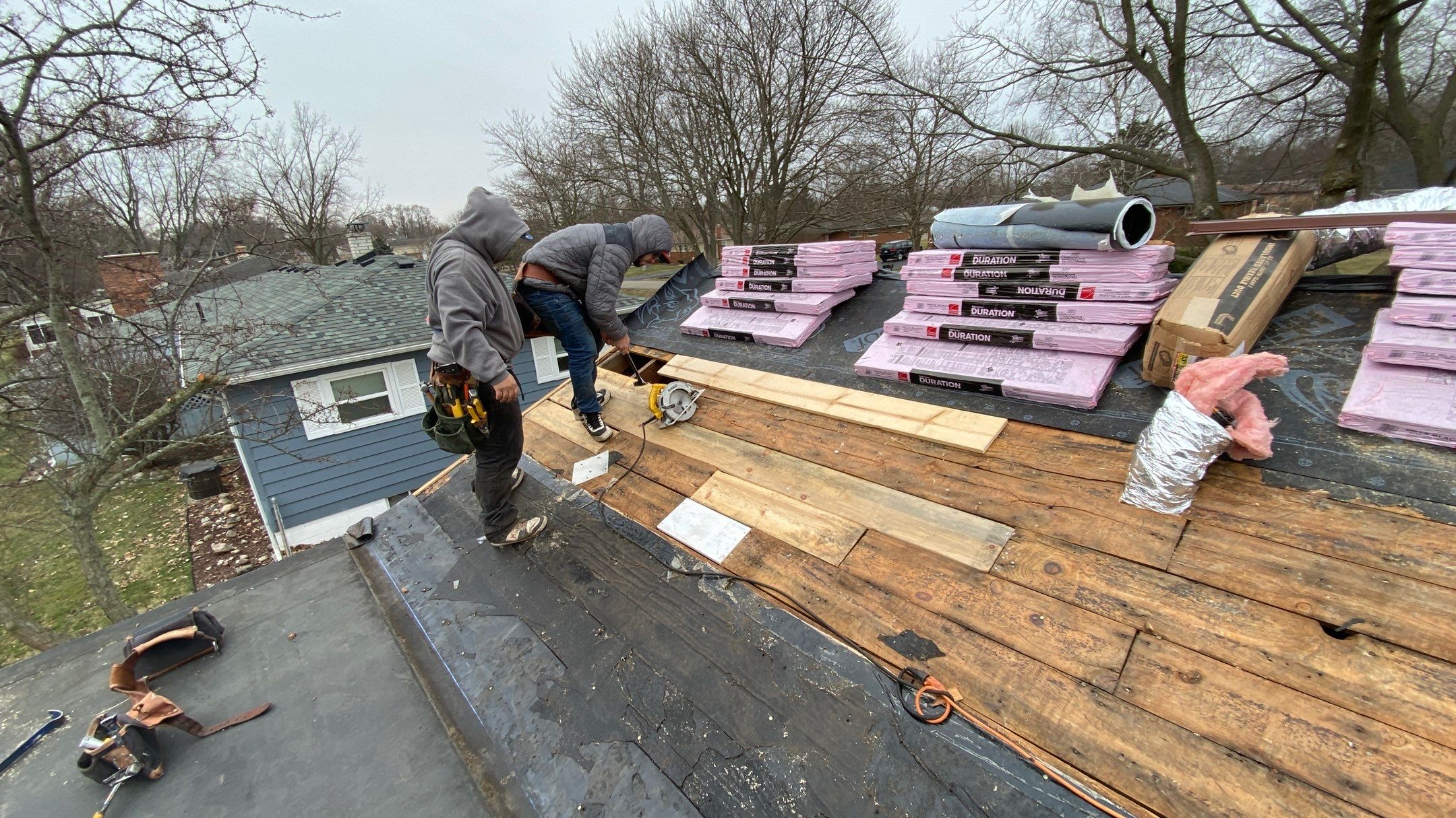 Roof Replacement using Owens Corning by 180 Contractors