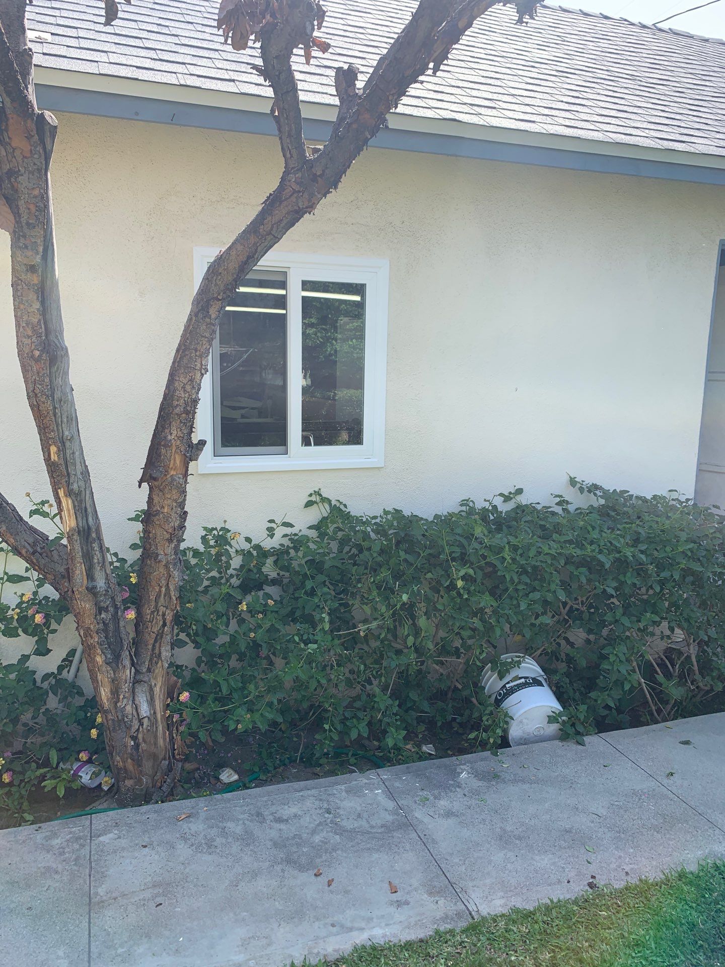 Window Installation using Vinyl Windows by American Window Company