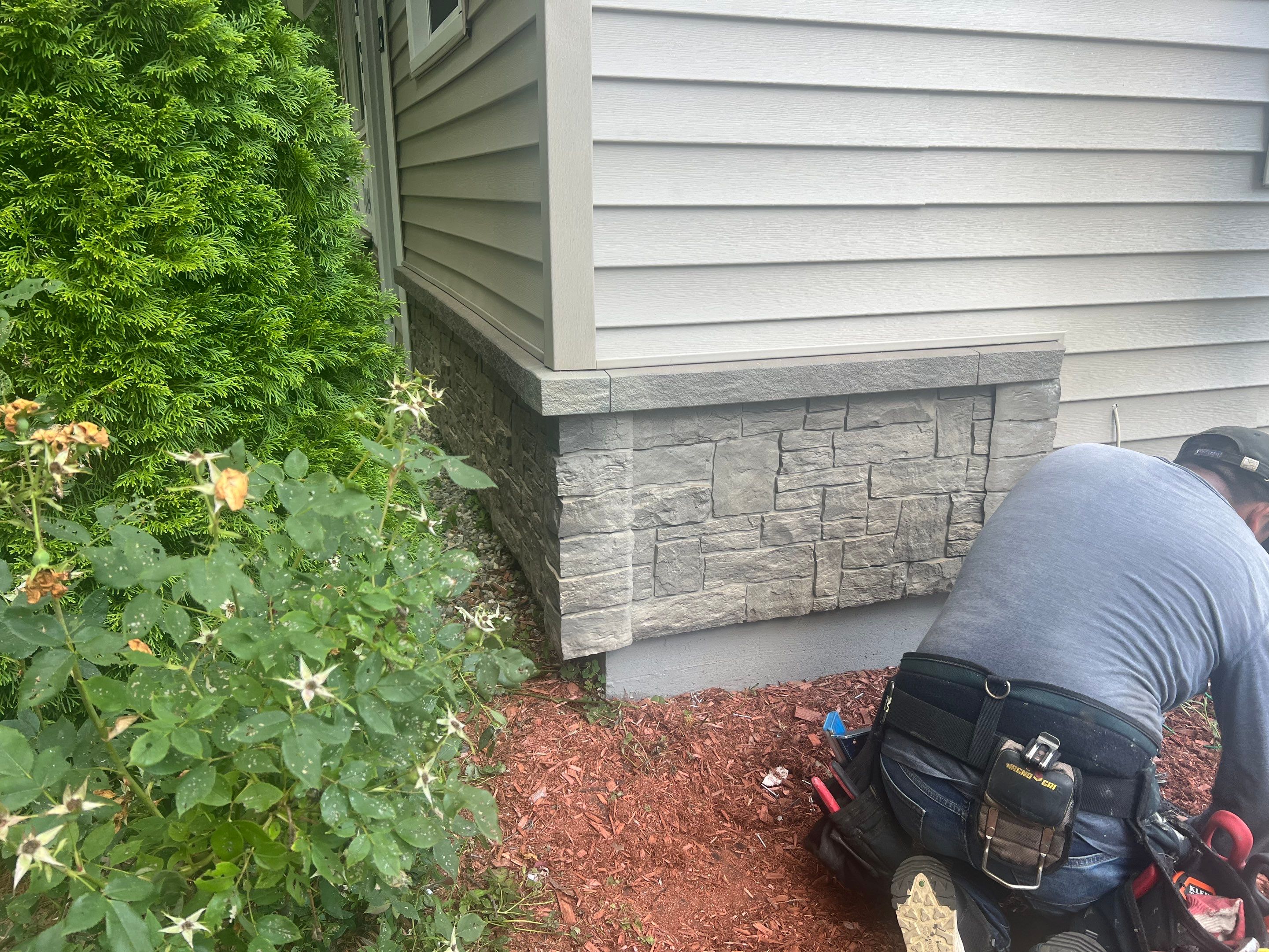 Weare, NH – TandoStone® Stone Facade Installation by Tall pine roofing