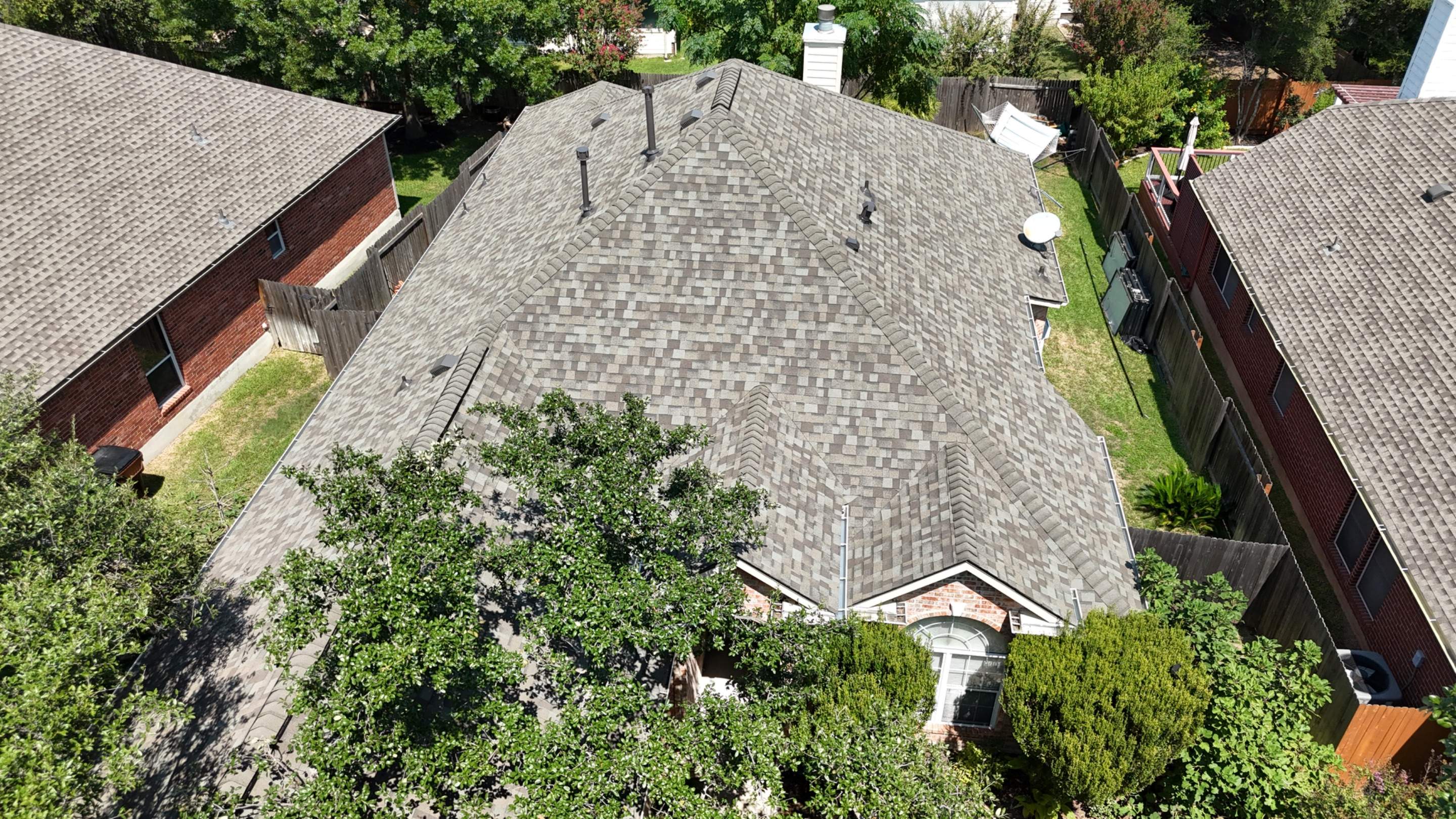 Driftwood - Owens Corning TruDefinition Duration by RoofsOnly.com