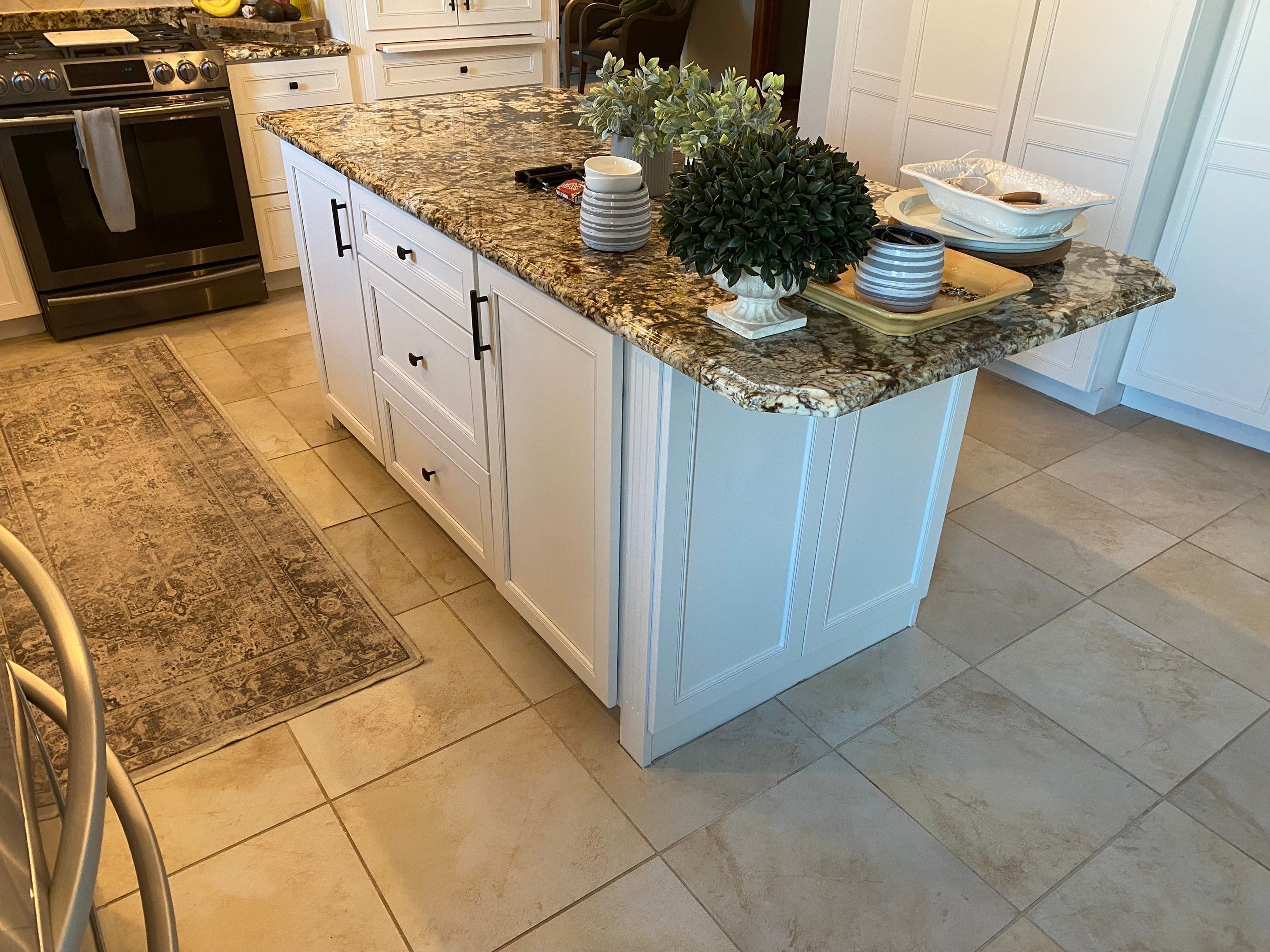 Built-ins and cabinets makeover using Sherwin Williams Paint by Cutting edge painting