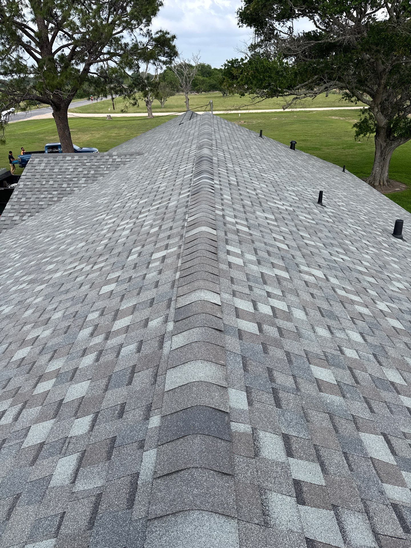 Roof Replacement louise by Roof Repair Company
