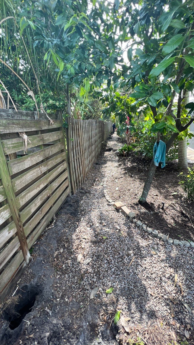 Sarasota, FL 6 ft. Tall White Vinyl Privacy Fence by Asap fence and gates, LLC