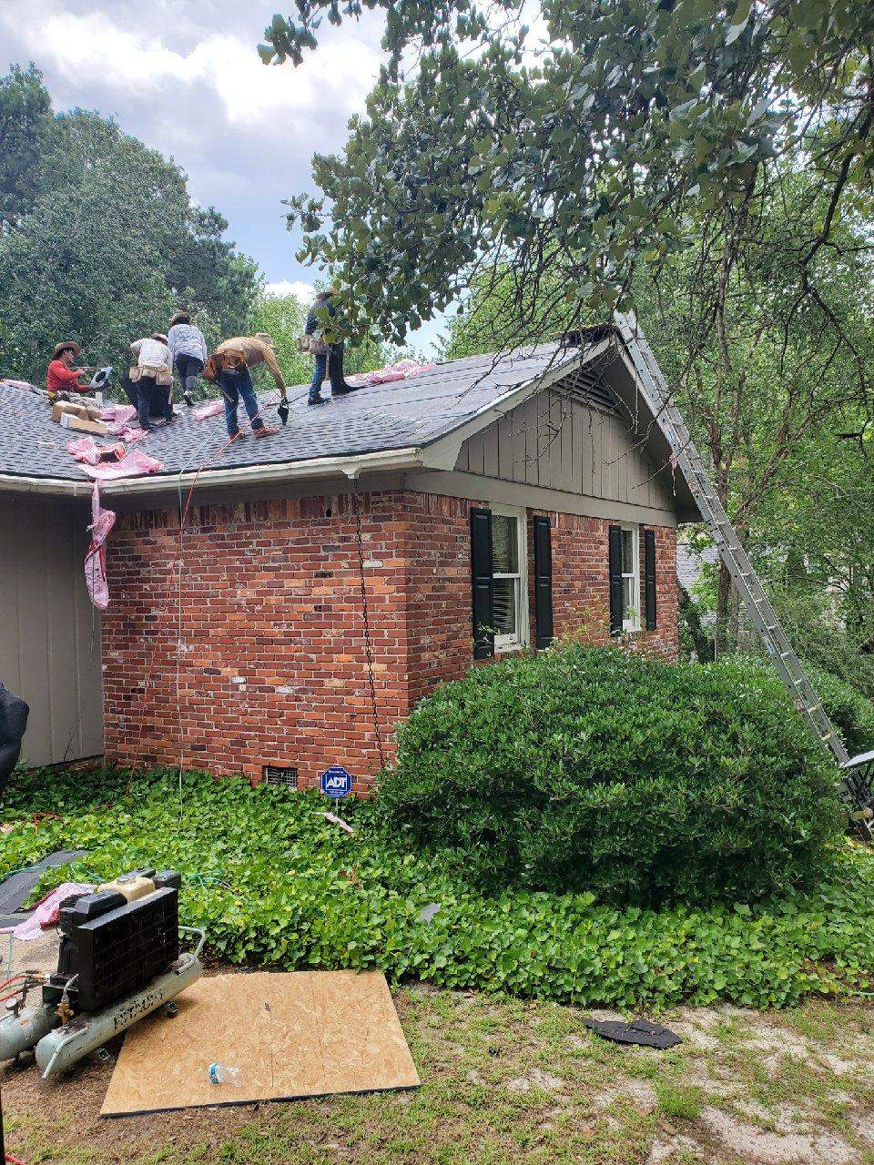 Residential Roofing Installation using Owens Corning® Oakridge Onyx Black by Indigo State Roofing